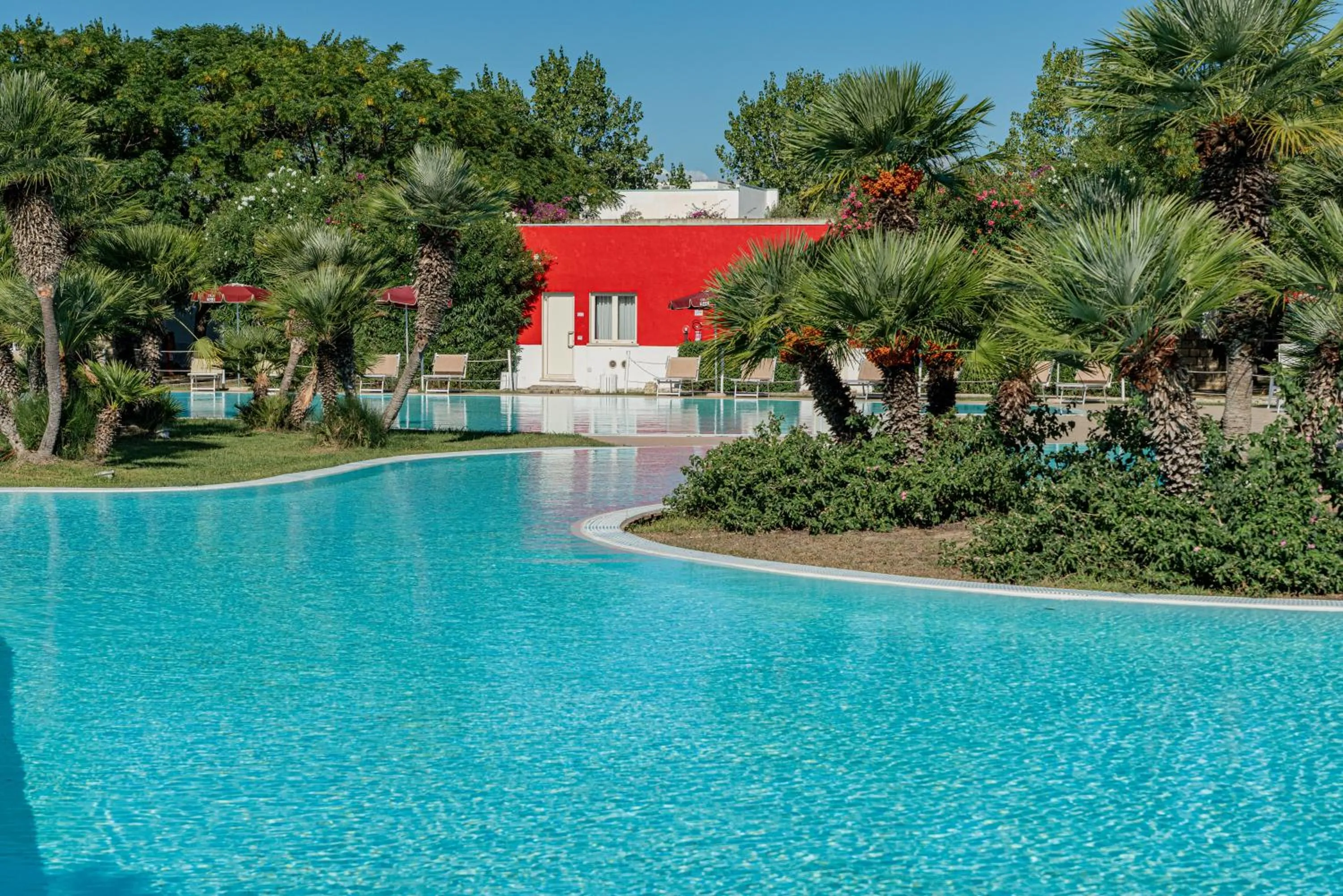 Swimming pool in Club Esse Sunbeach