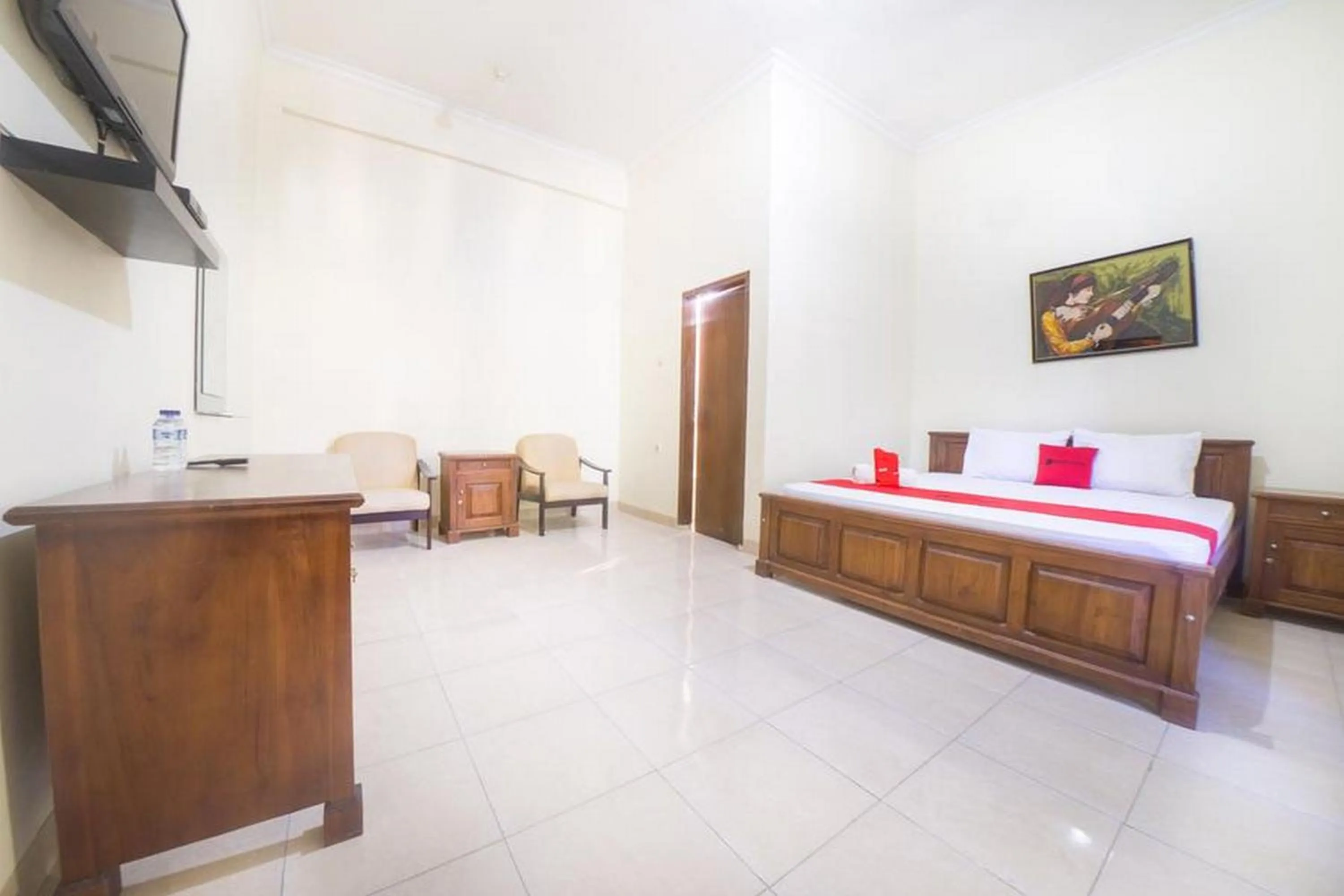 Bedroom, Bed in RedDoorz near Nusa Cendana University
