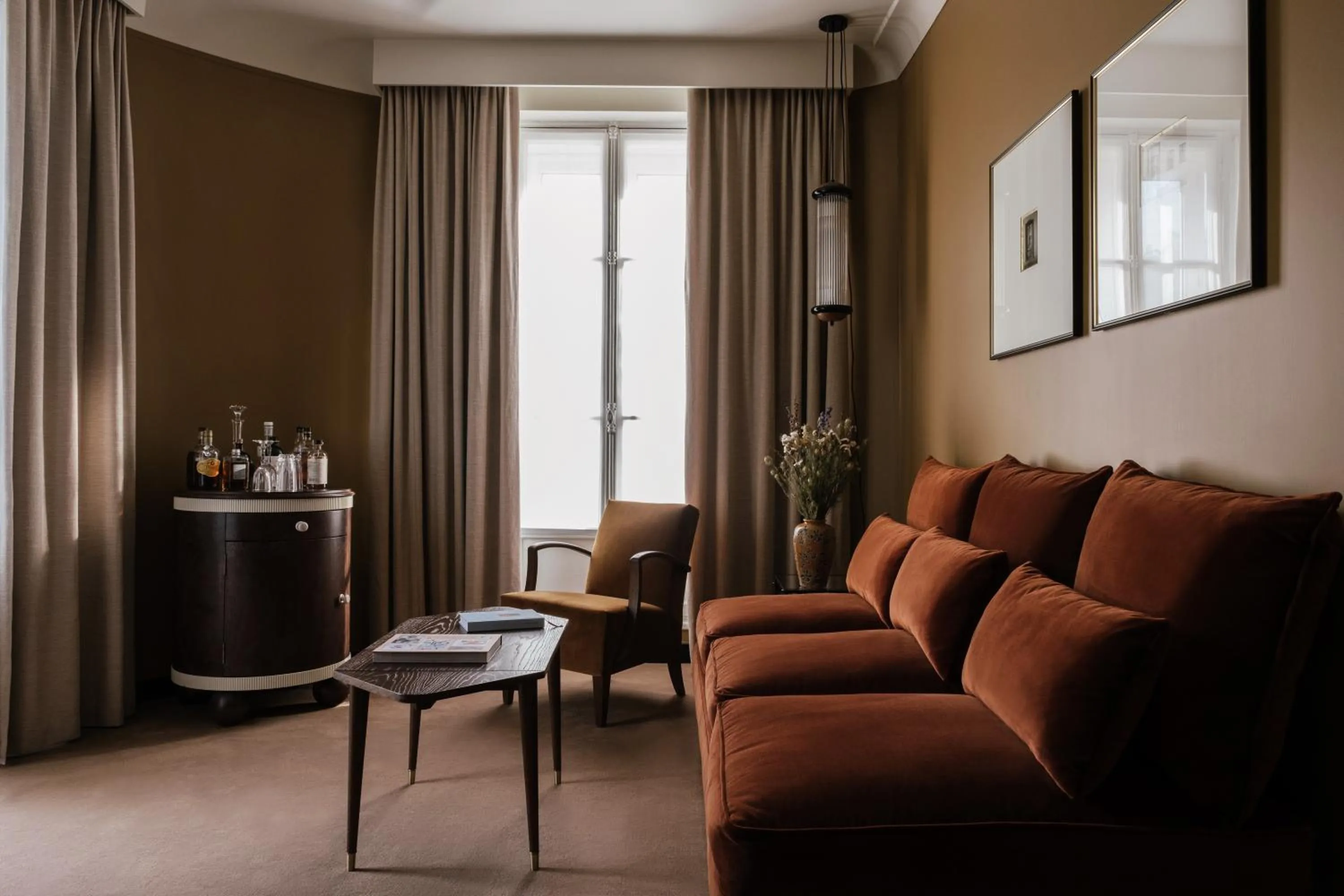 Living room in Hotel Rochechouart, a Member of Design Hotels
