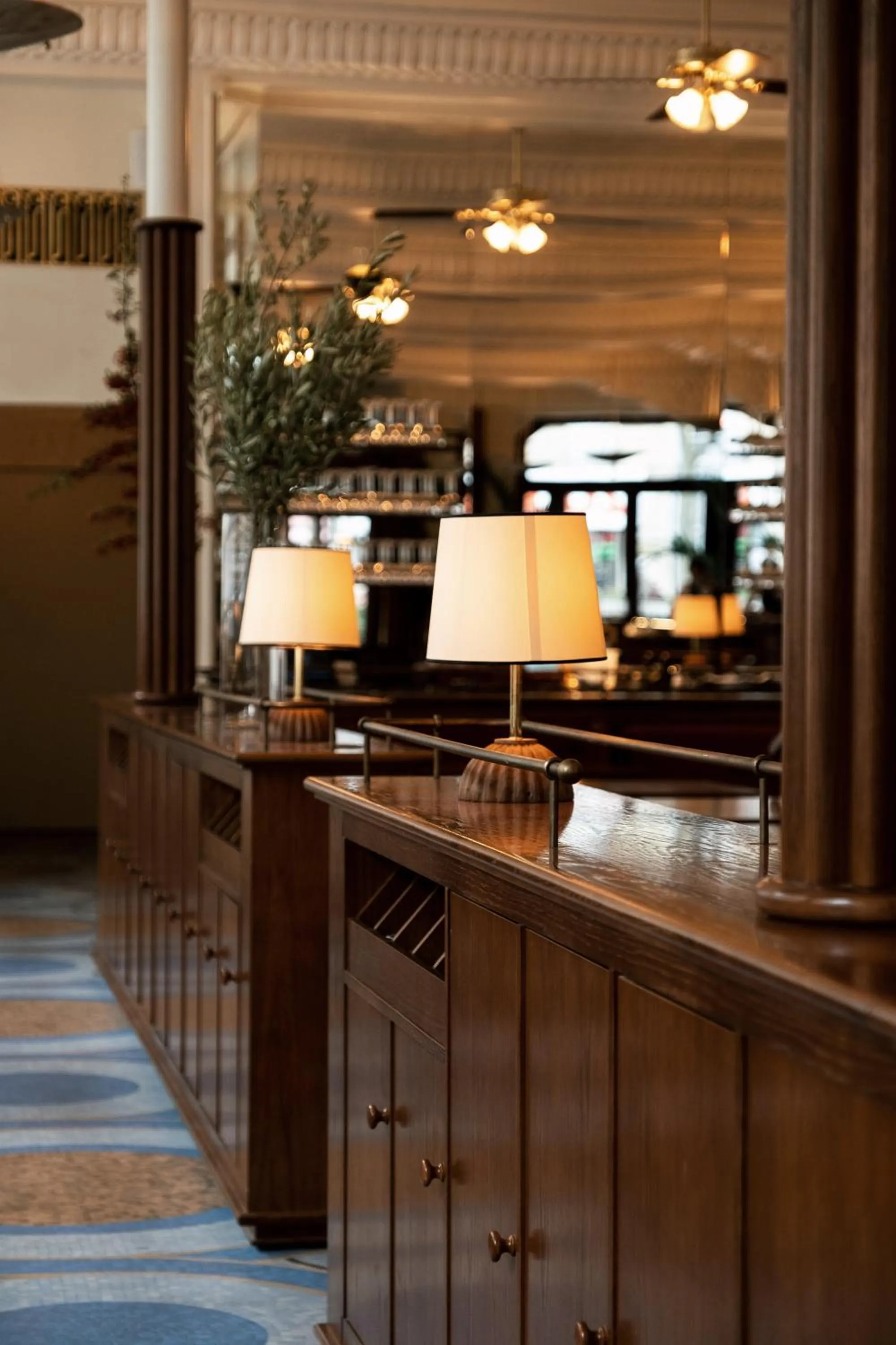 Restaurant/places to eat in Hotel Rochechouart, a Member of Design Hotels