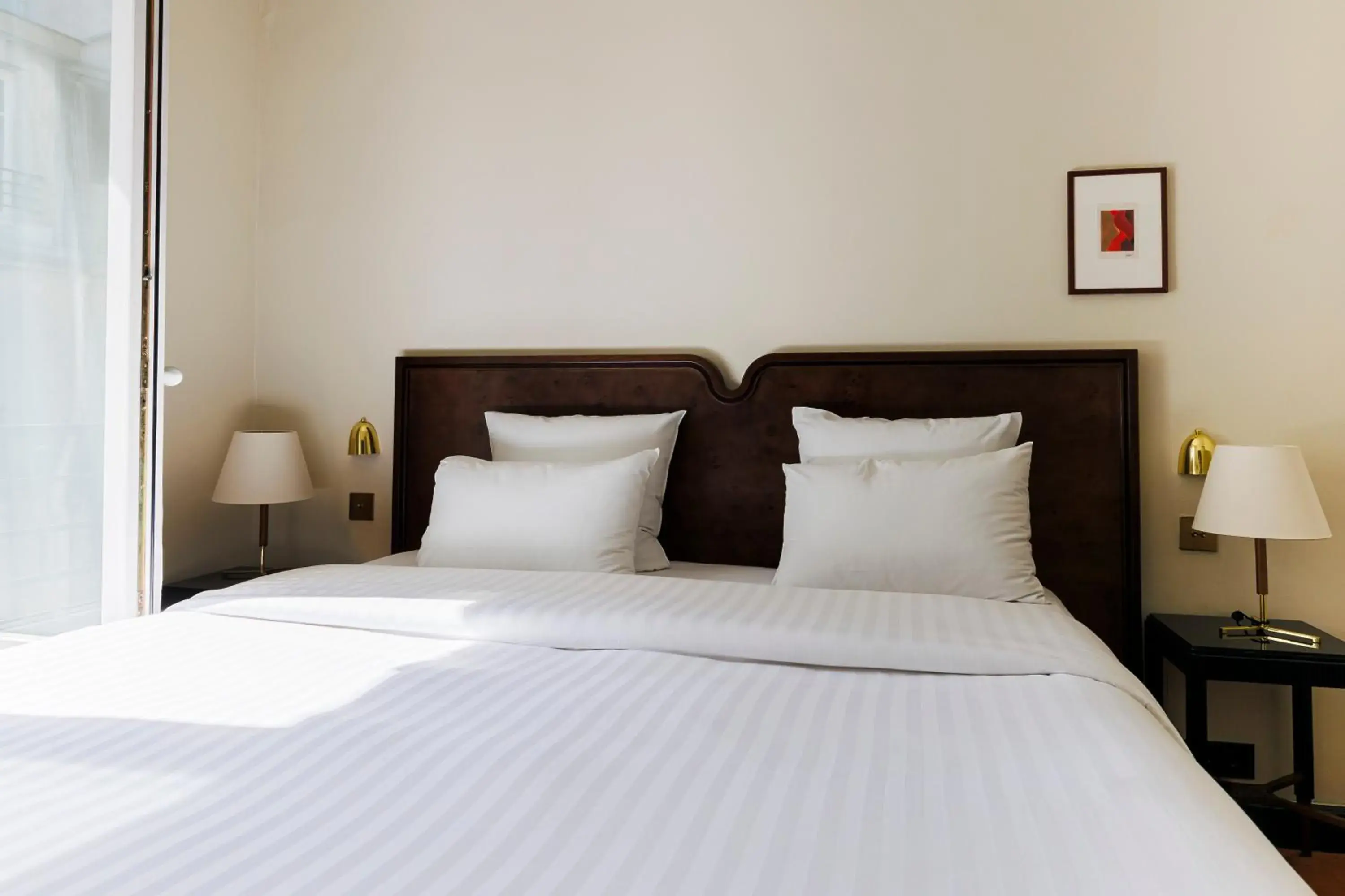 Classic Double Room in Hotel Rochechouart, a Member of Design Hotels Classic Double Room in Hotel Rochechouart, a Member of Design Hotels