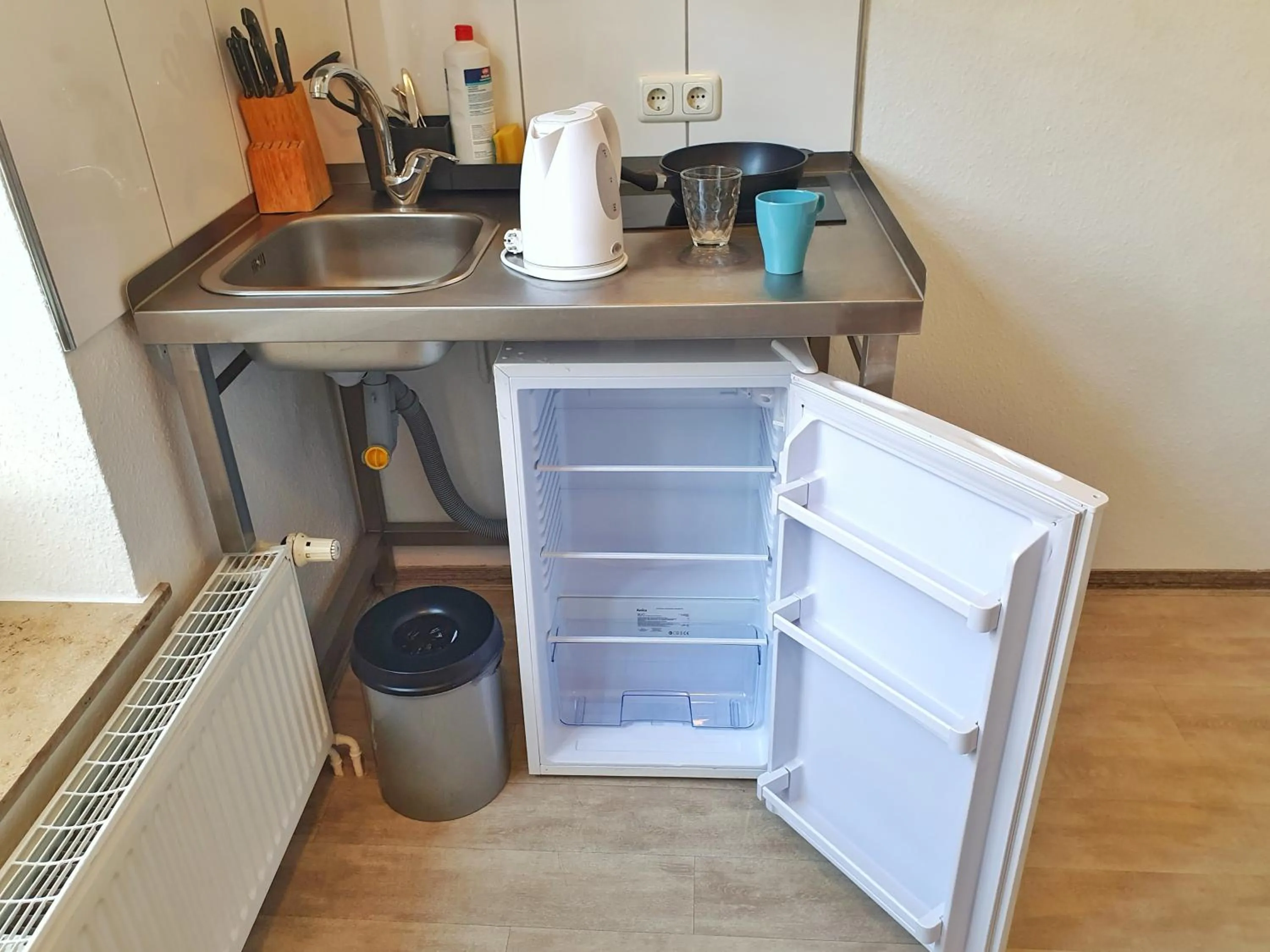 Kitchen or kitchenette in Aparthotel B & L