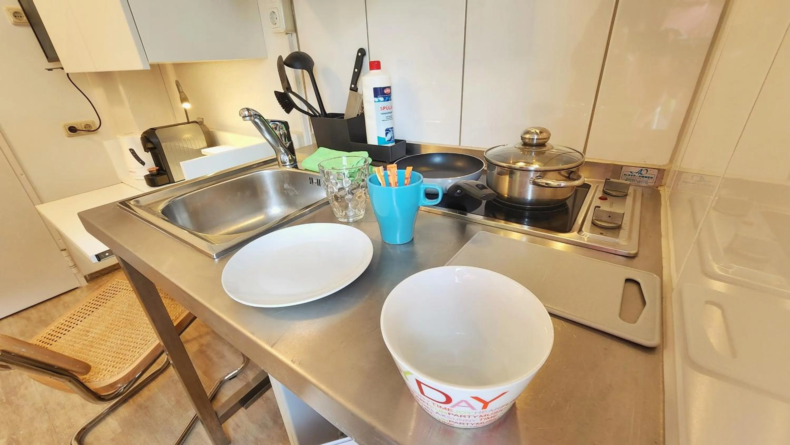 Kitchen or kitchenette in Aparthotel B & L