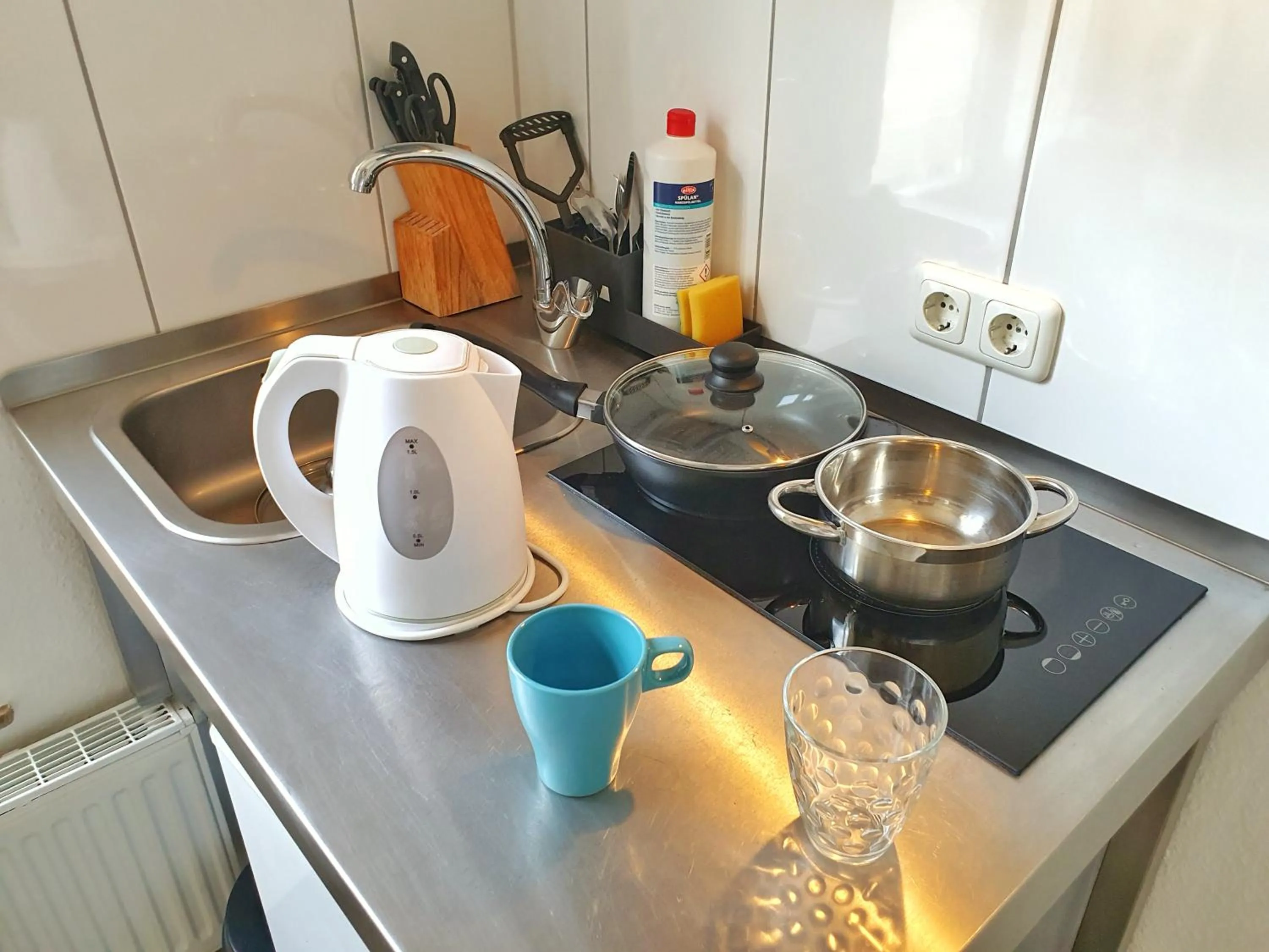 Kitchen or kitchenette in Aparthotel B & L