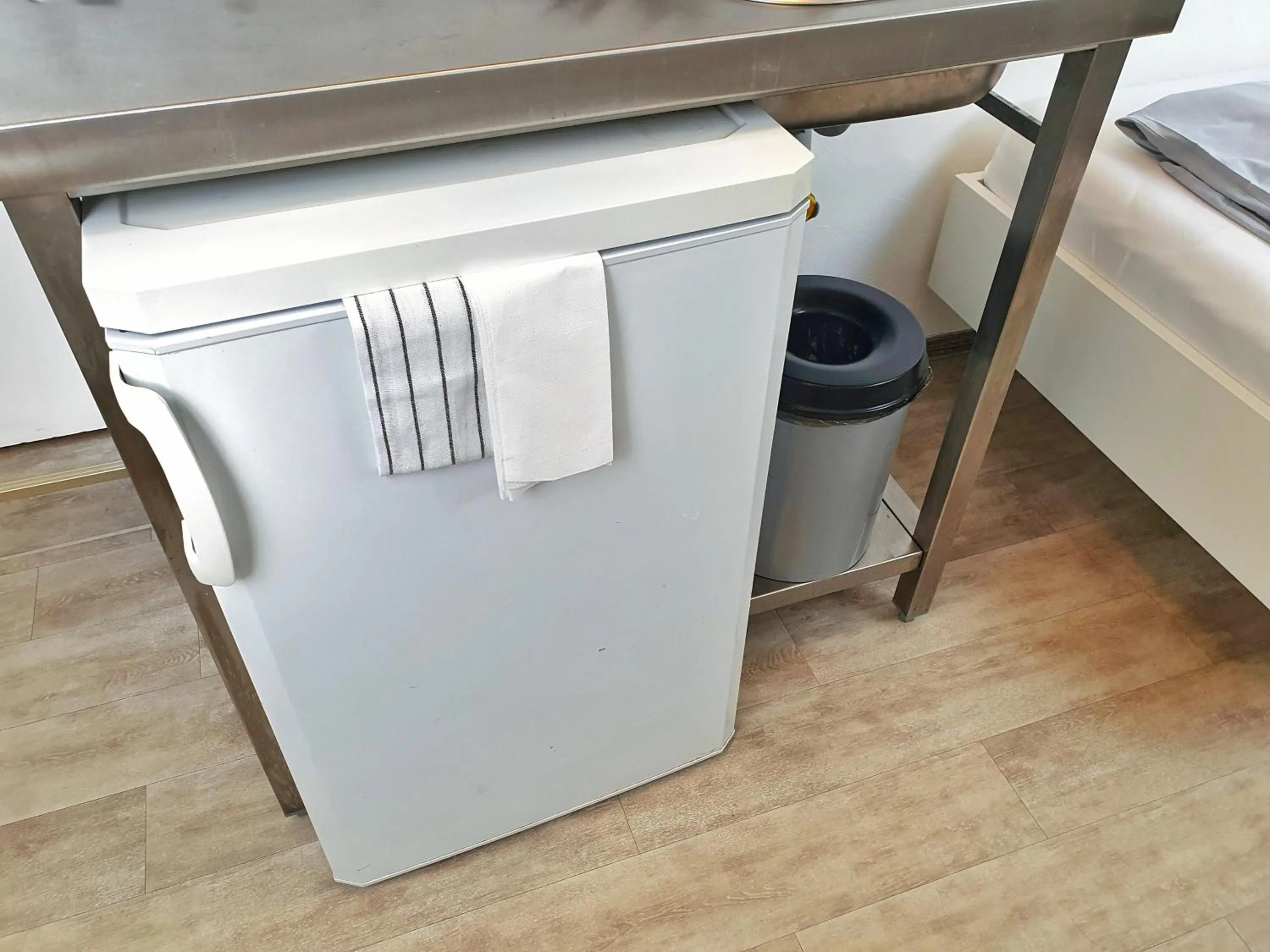 Kitchen or kitchenette in Aparthotel B & L