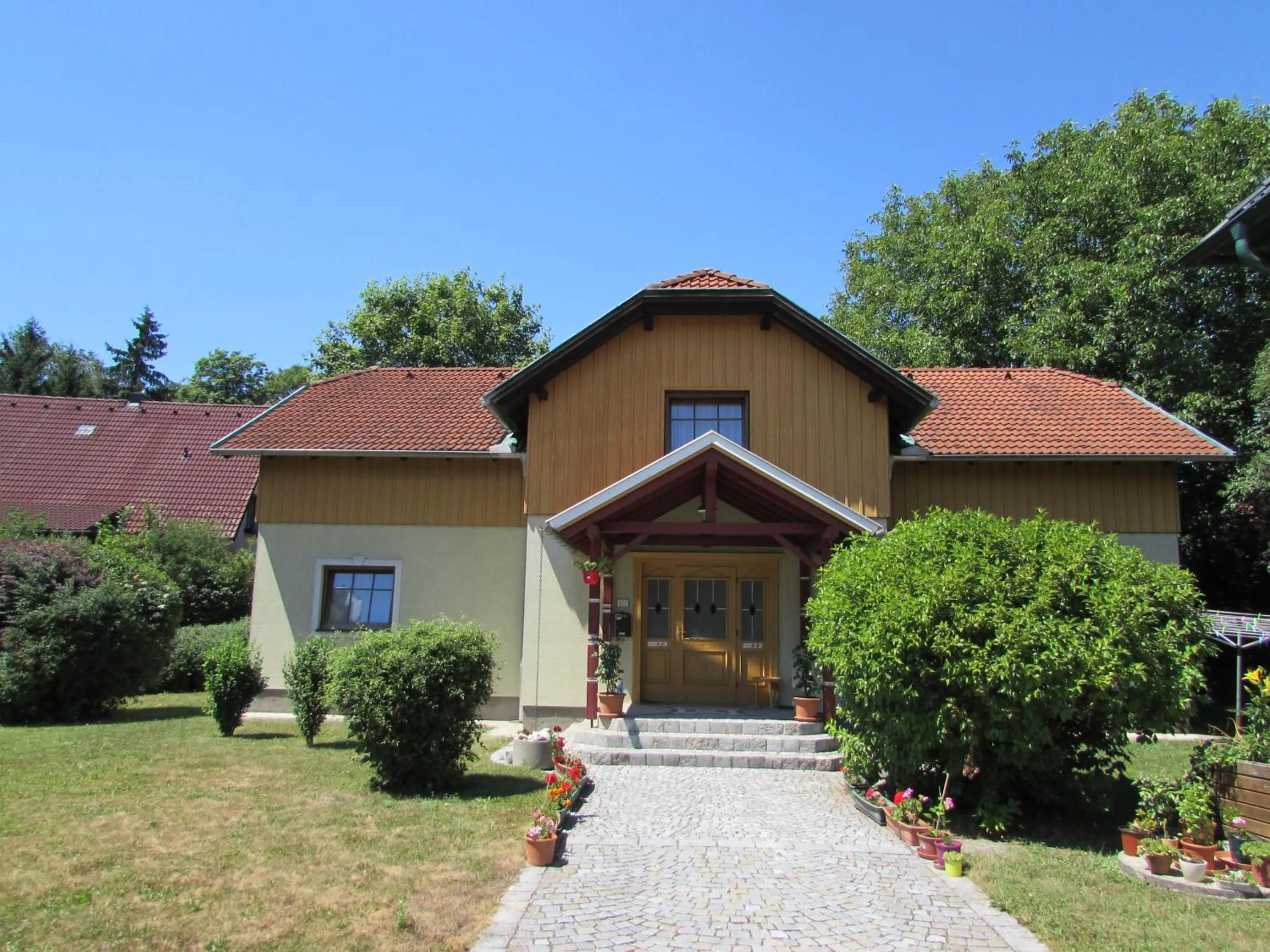Property building in Gästehaus Barbara