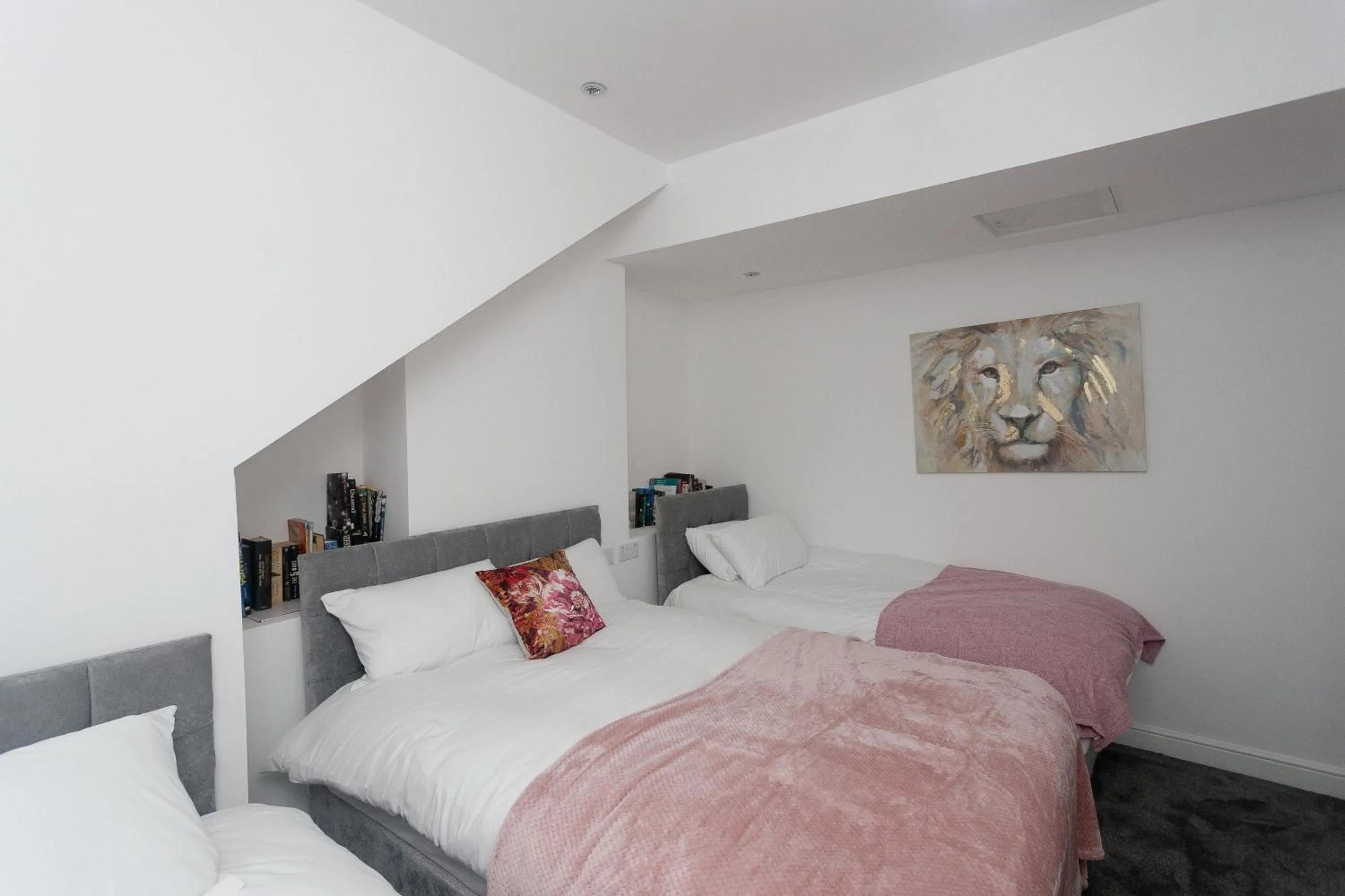 Bedroom, Bed in Leeds House