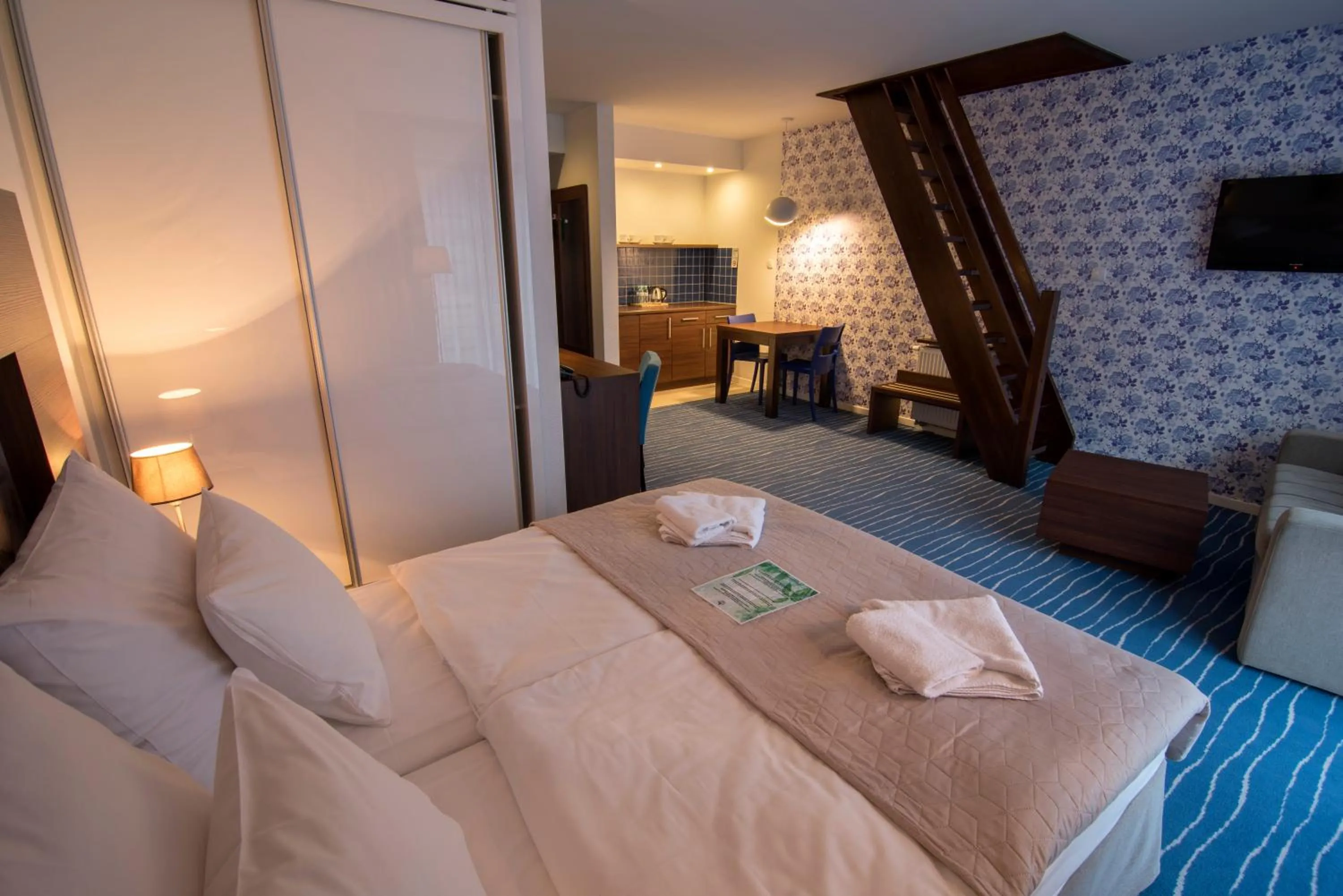 Bed in Flinski Sport X SPA, Boutique X Art