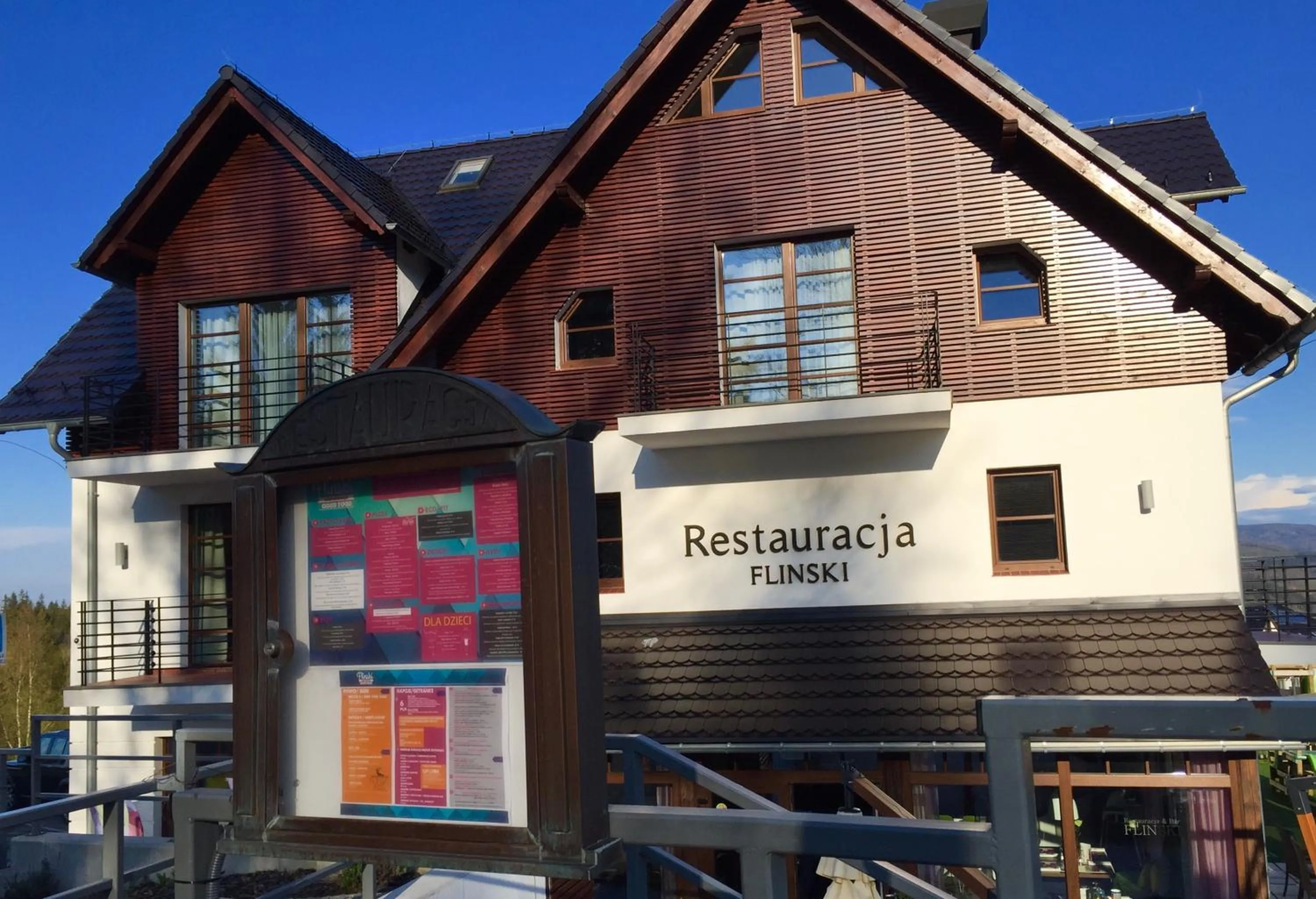 Property building in Flinski Sport X SPA, Boutique X Art