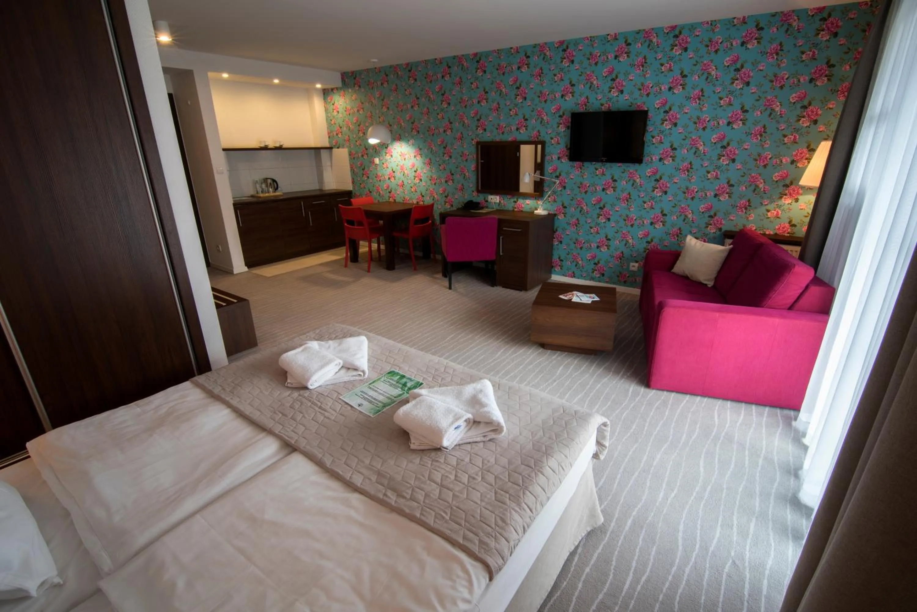 Living room, Bed in Flinski Sport X SPA, Boutique X Art