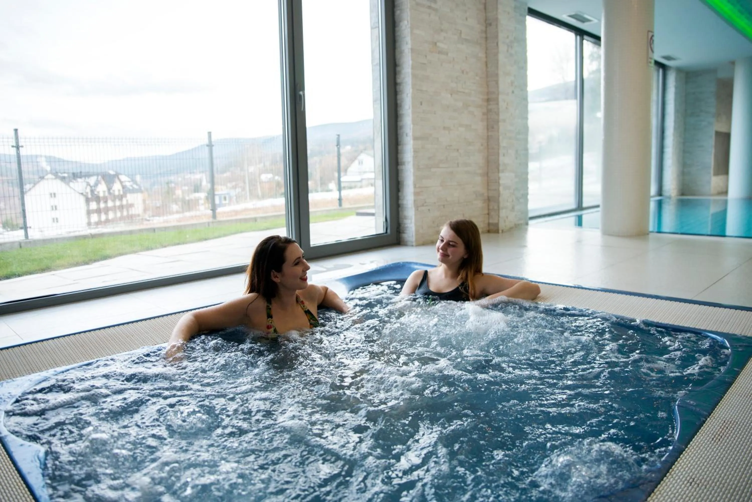 People in Flinski Sport X SPA, Boutique X Art