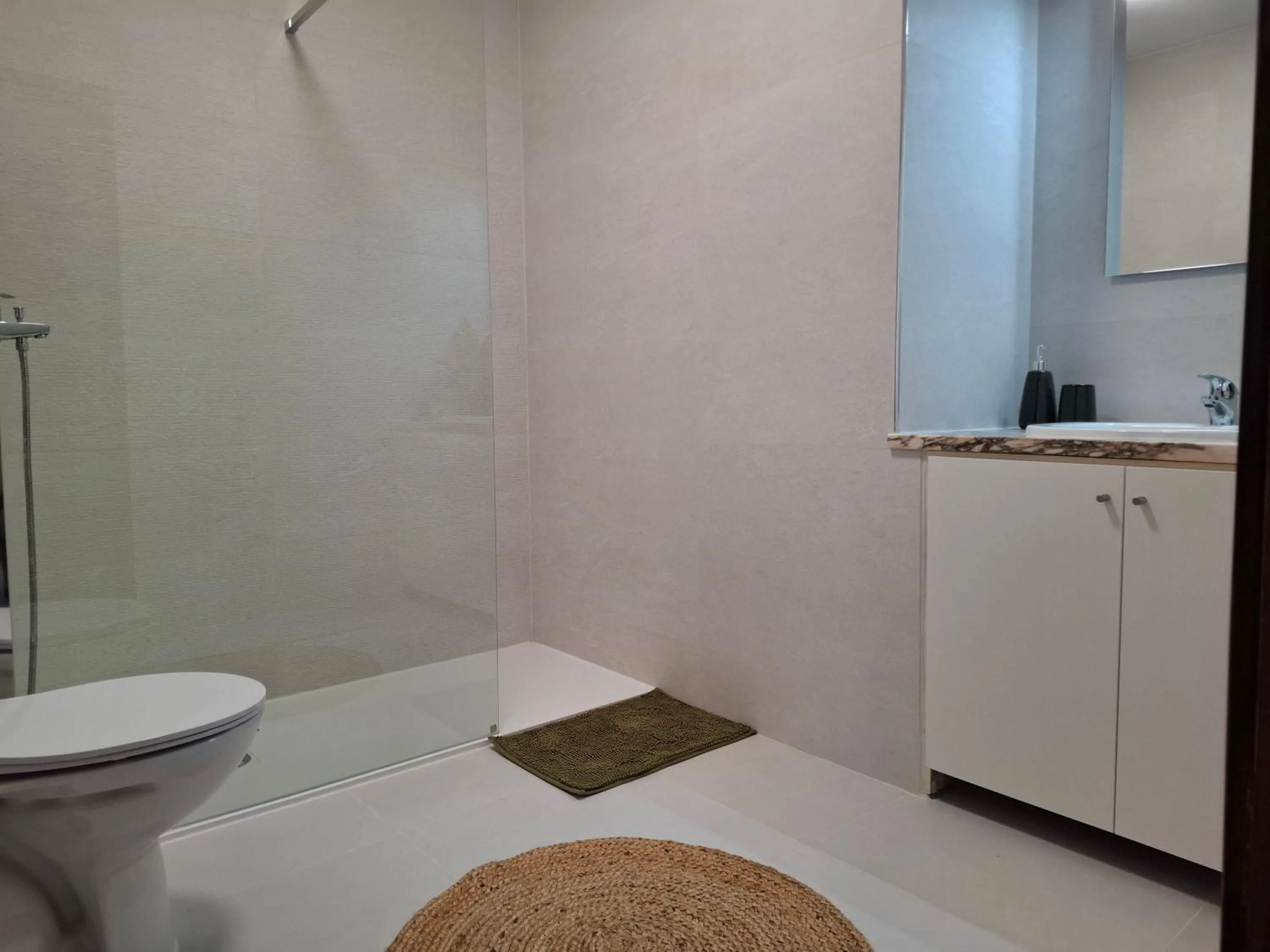 Alltravel Club praia da rocha VI with renovated bathroom