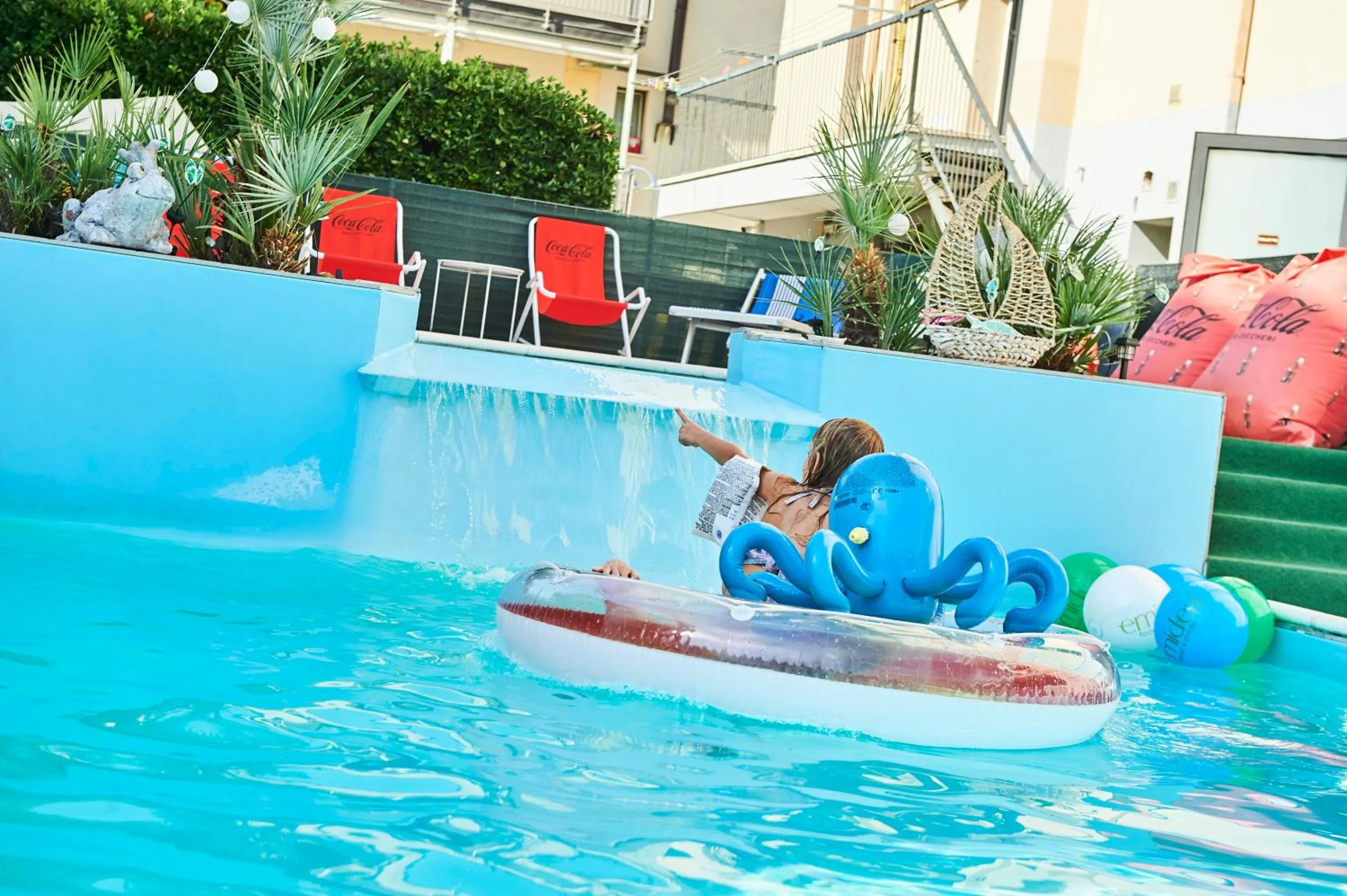 People in Hotel A Casa Nostra