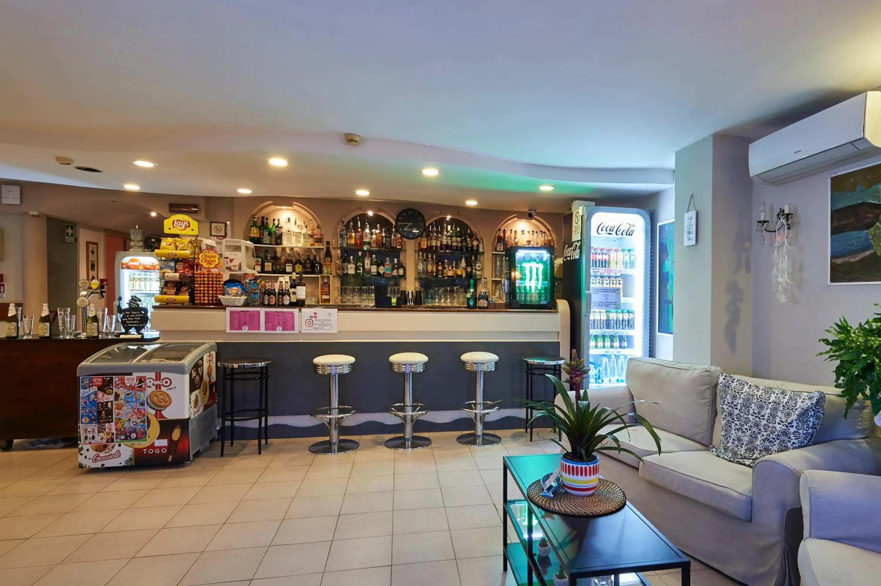 Lounge or bar in Hotel A Casa Nostra