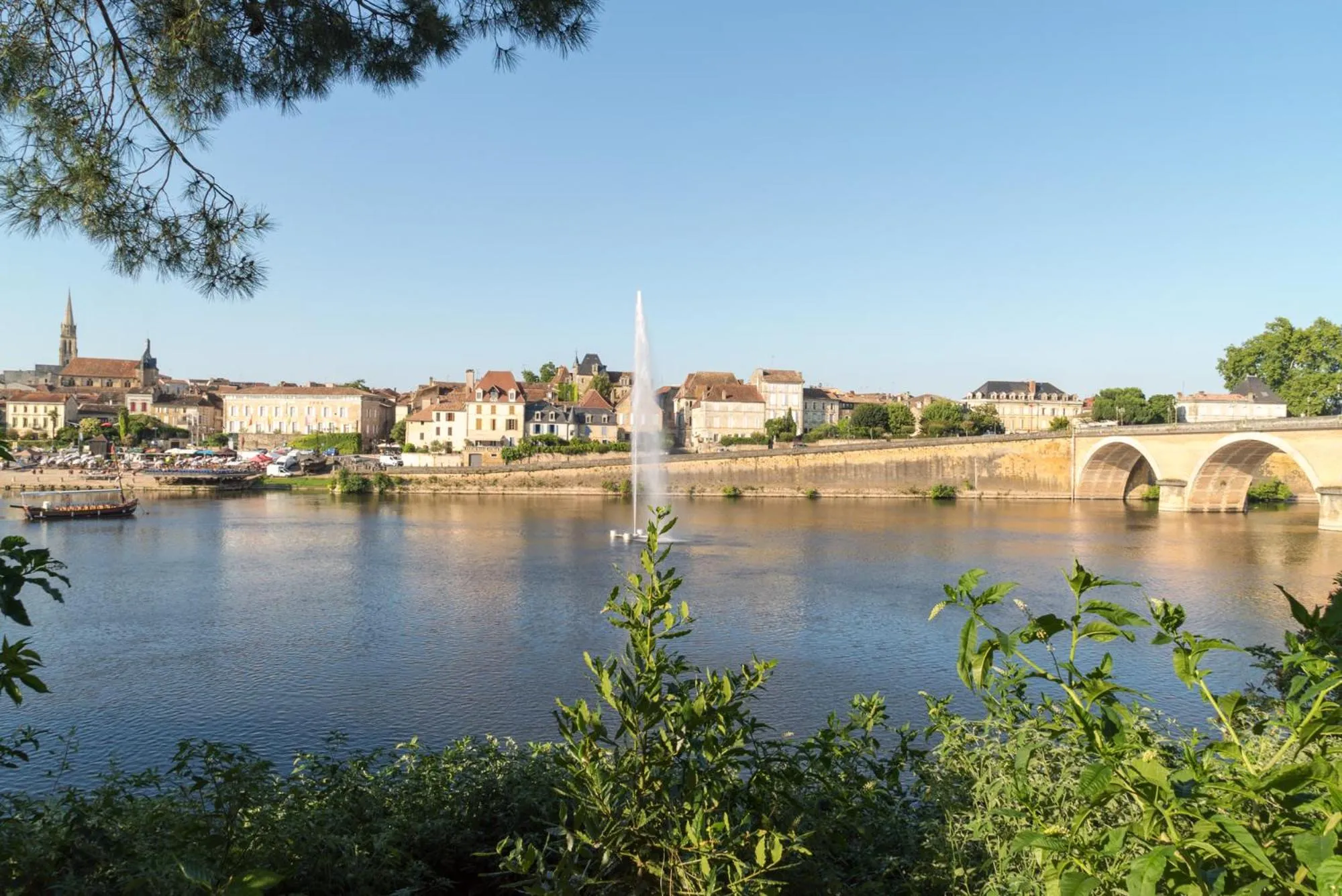 Neighbourhood in The Originals City, Hôtel de Bordeaux, Bergerac centre