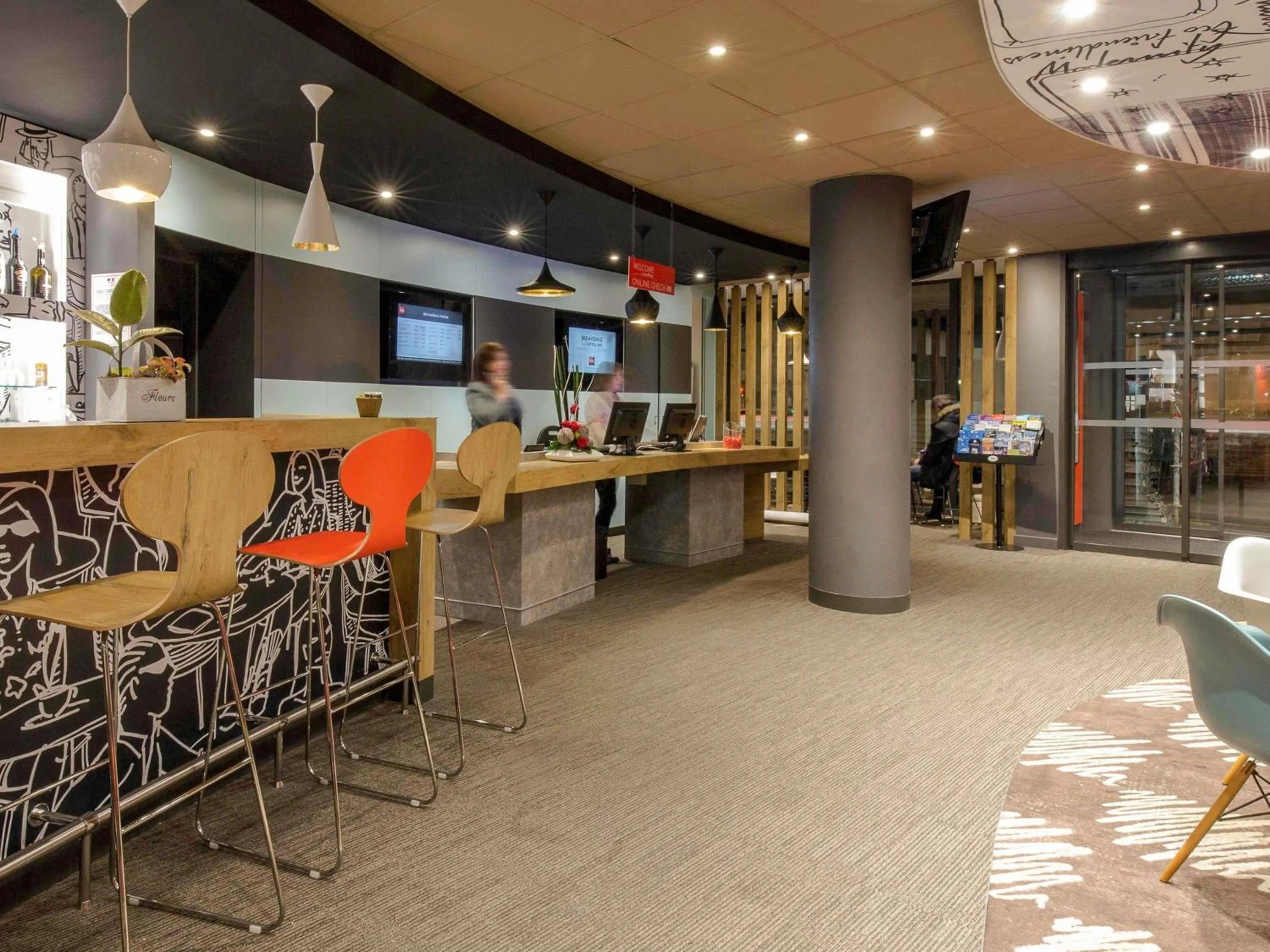 Property building in ibis Marseille Timone