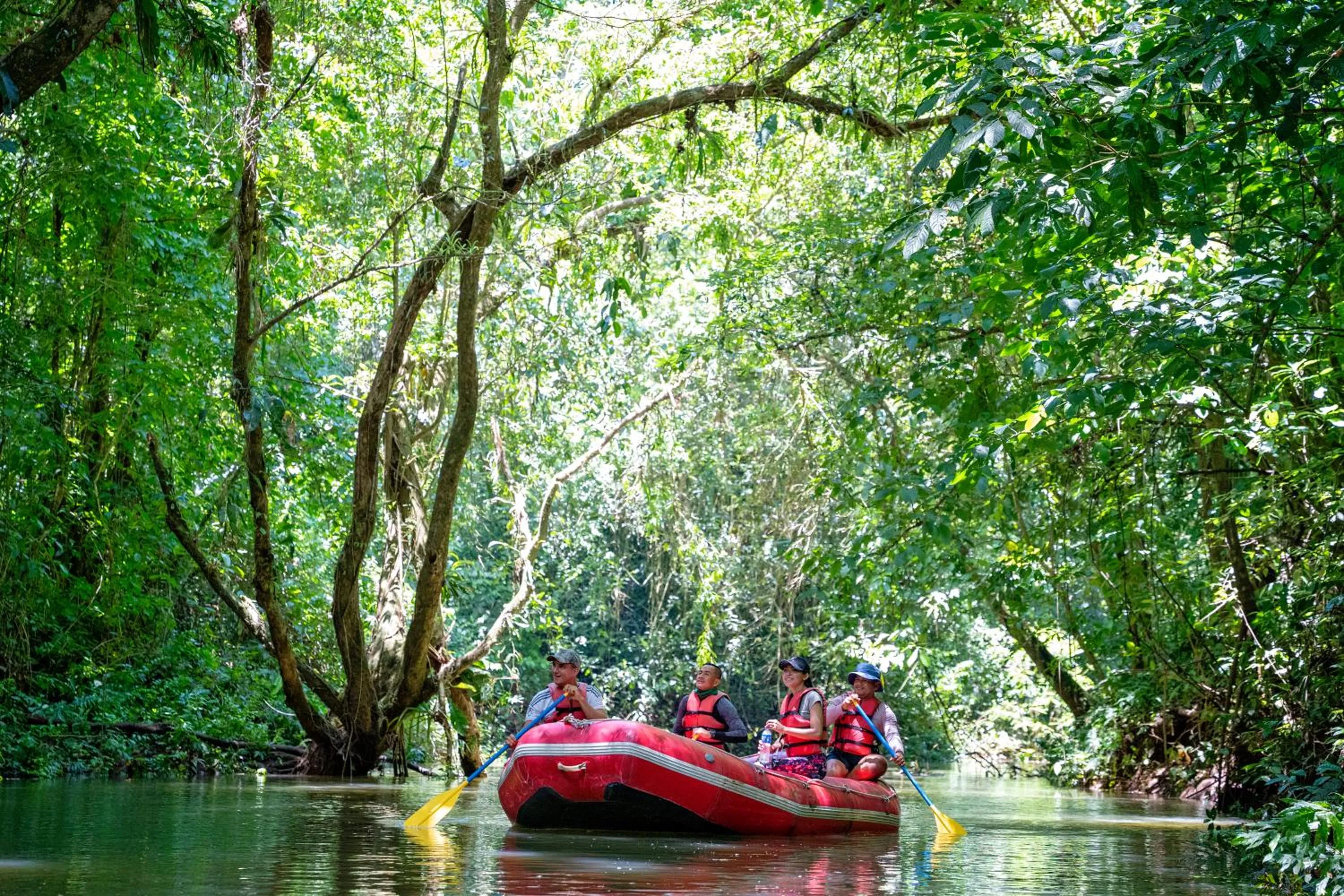 Activities in Maquenque Lodge