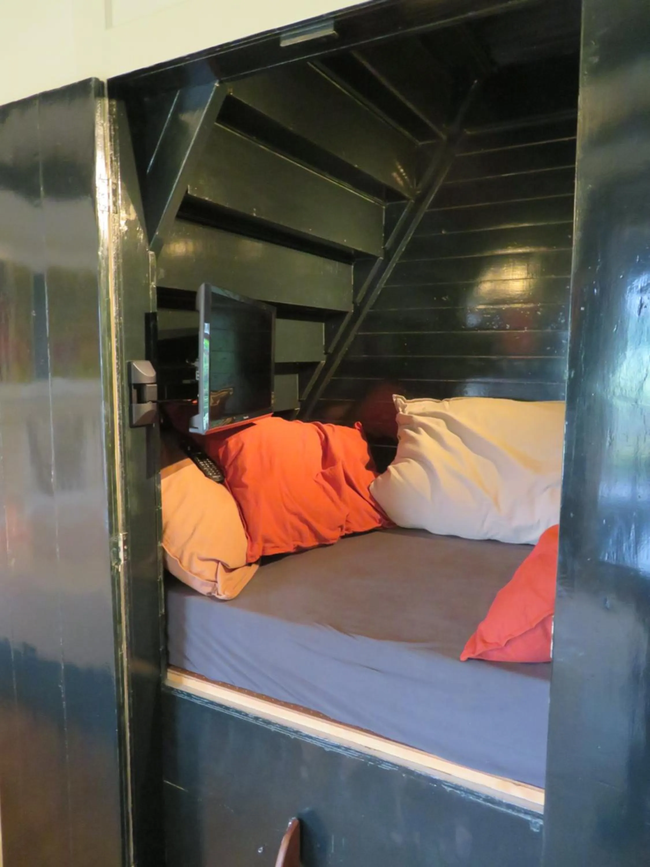 Seating area, Bed in B&B Singelstate