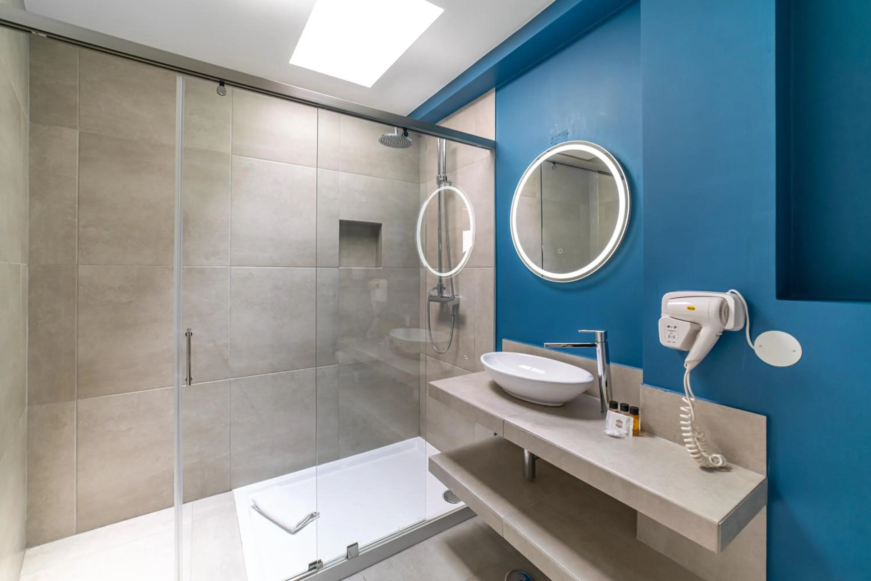 Bathroom in Castelo Guest House