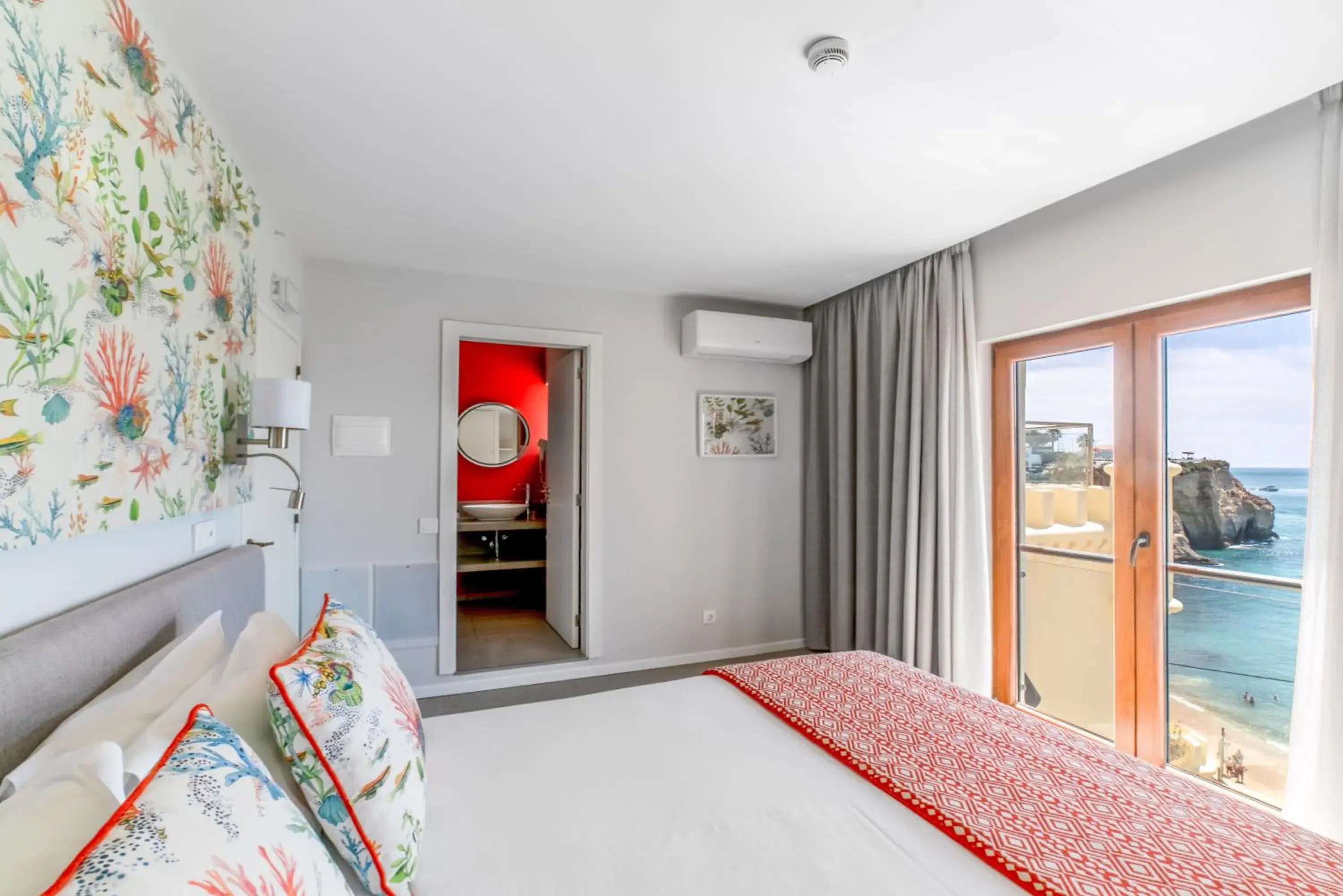 Double Room with Sea View in Castelo Guest House Double Room with Sea View in Castelo Guest House