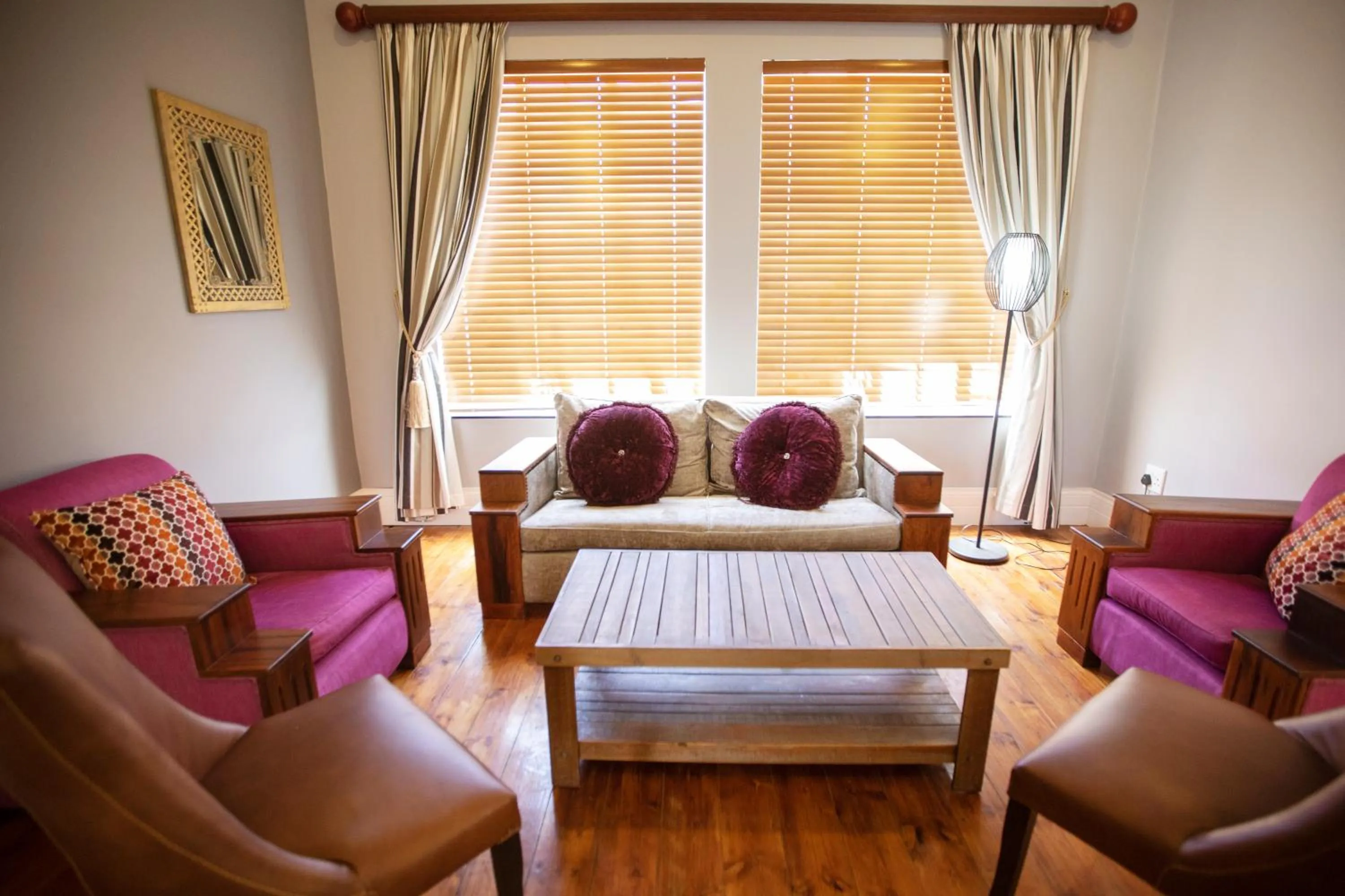 Lounge or bar in Komani Resorts