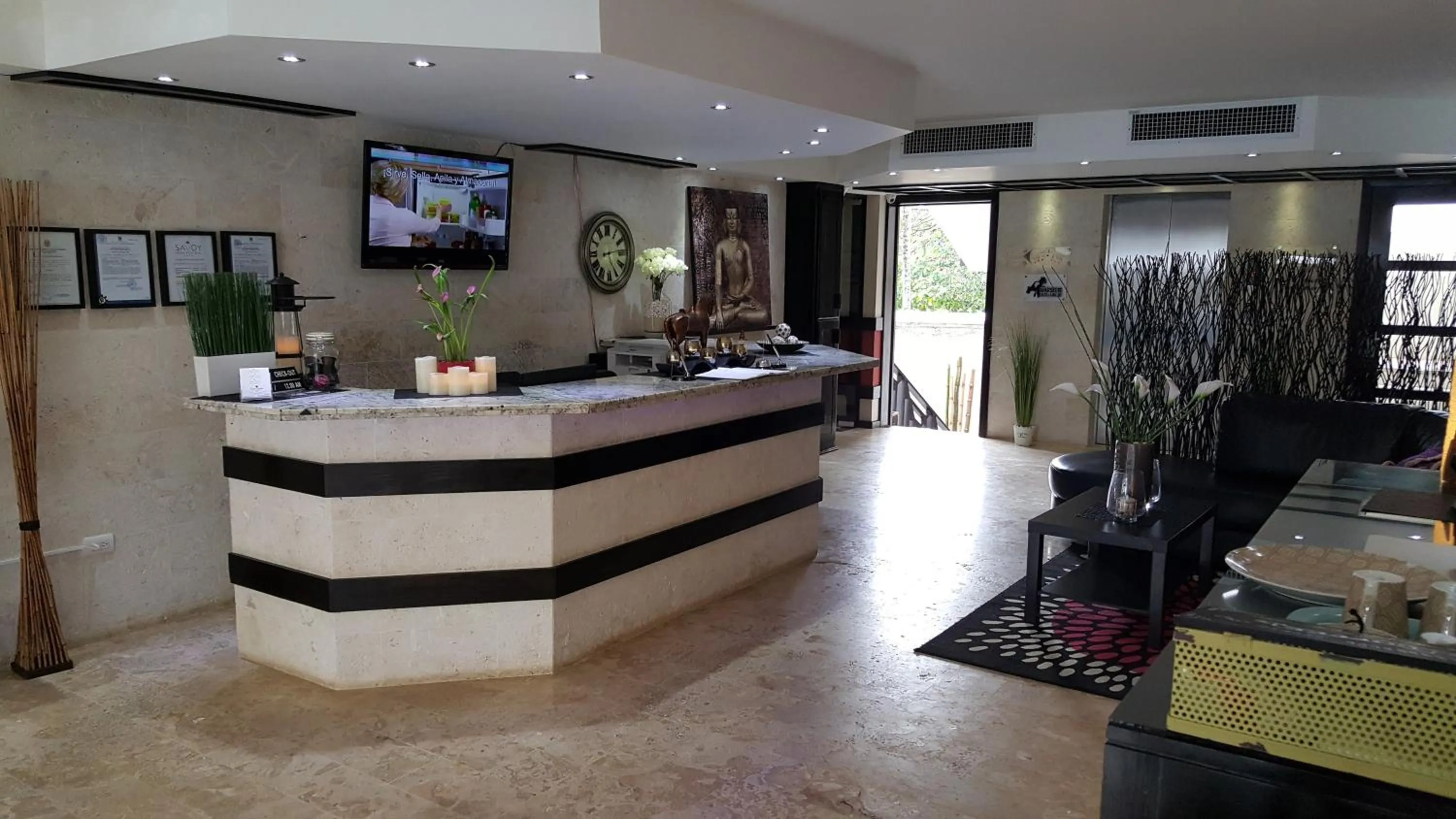 Lobby or reception in Savoy Hotel Boutique