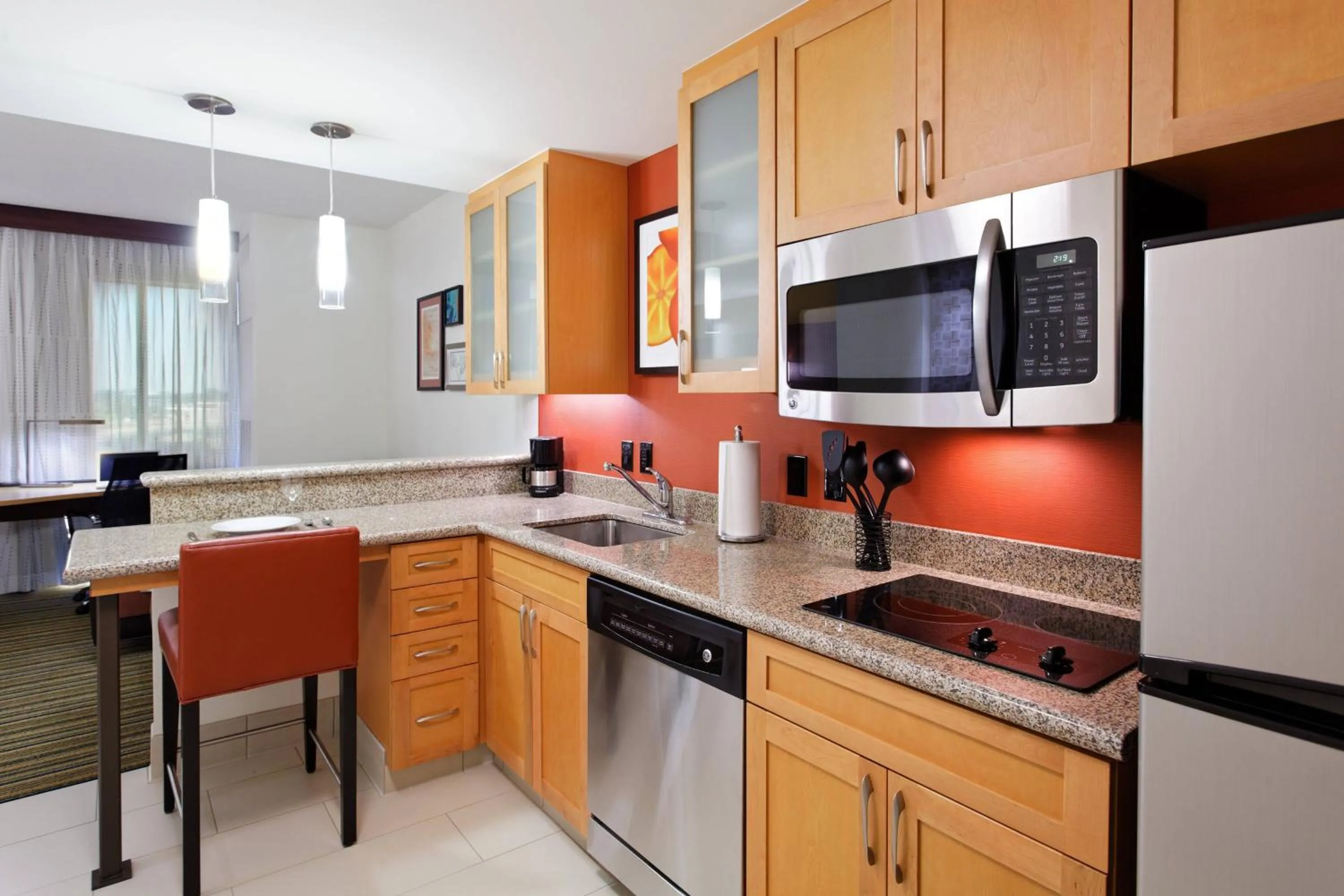 Kitchen or kitchenette in Residence Inn by Marriott Little Rock Downtown