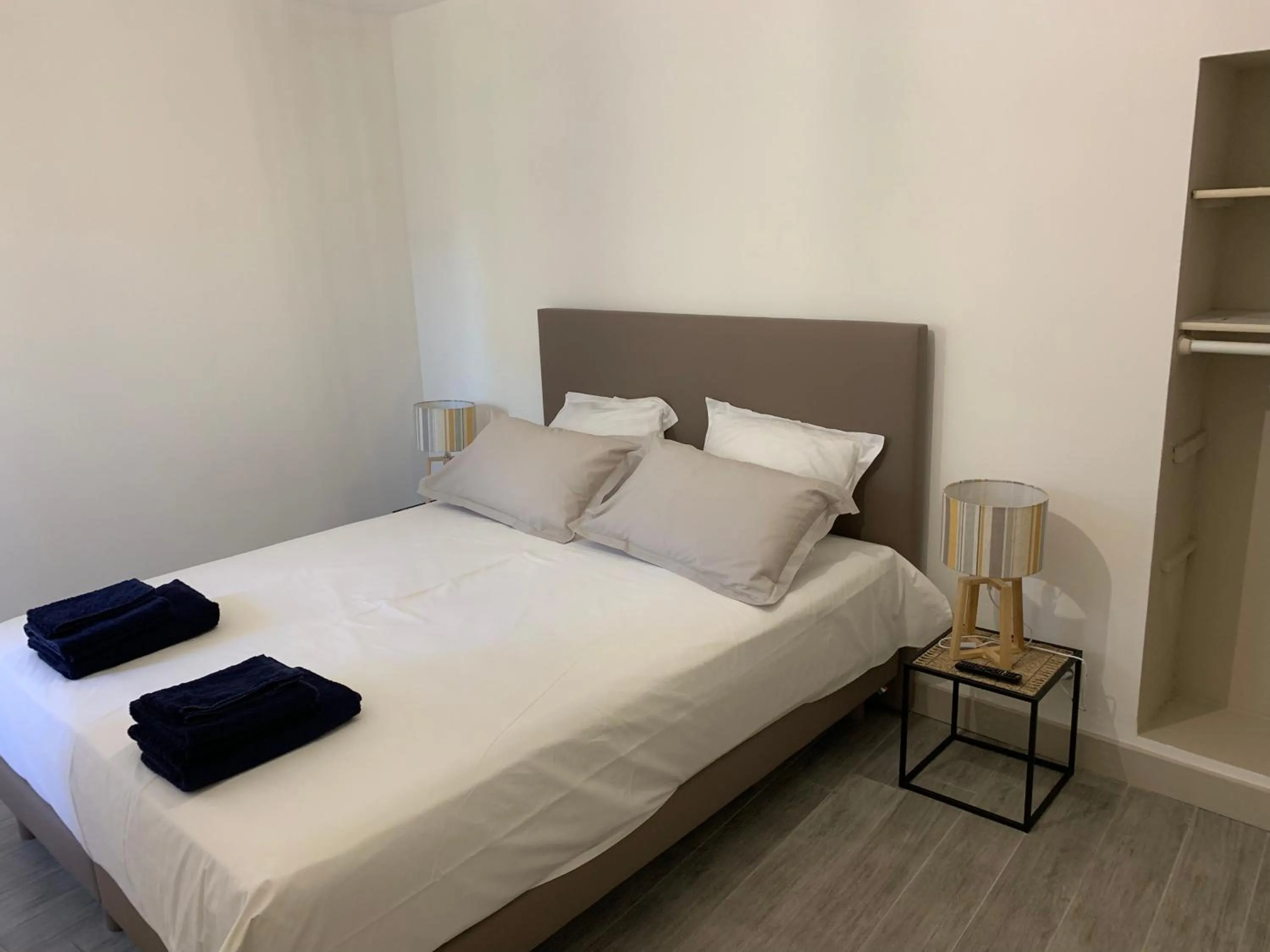 Bedroom, Bed in LES LAURIERS