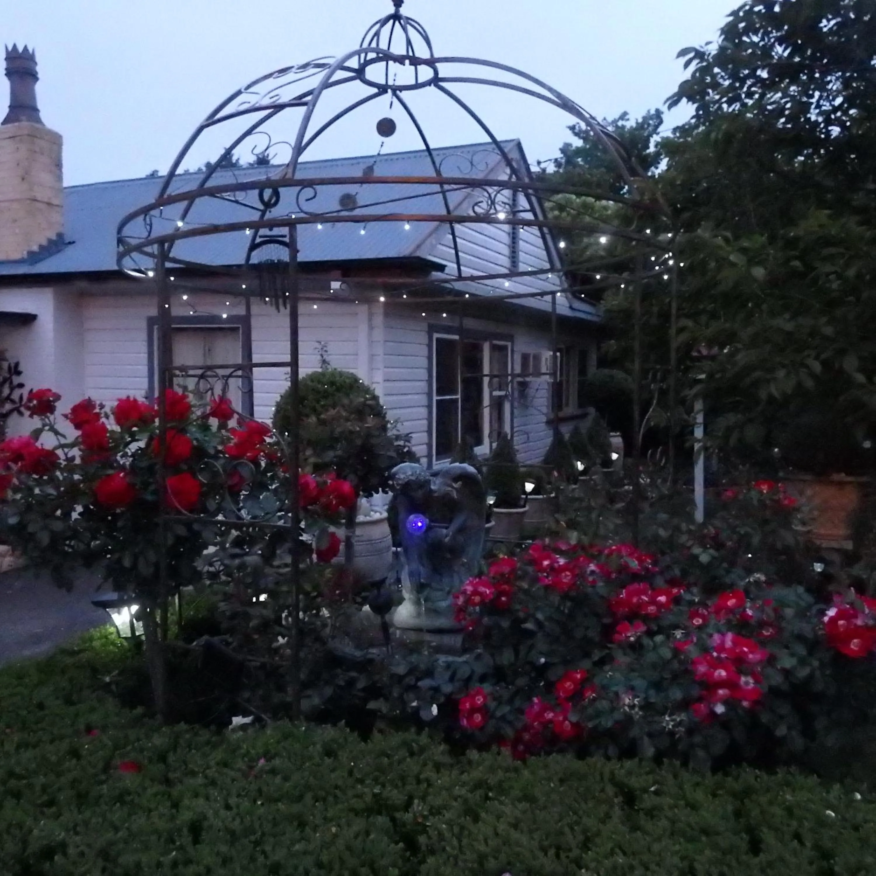 Property building in Bowral Road Art Gallery Bed and Breakfast