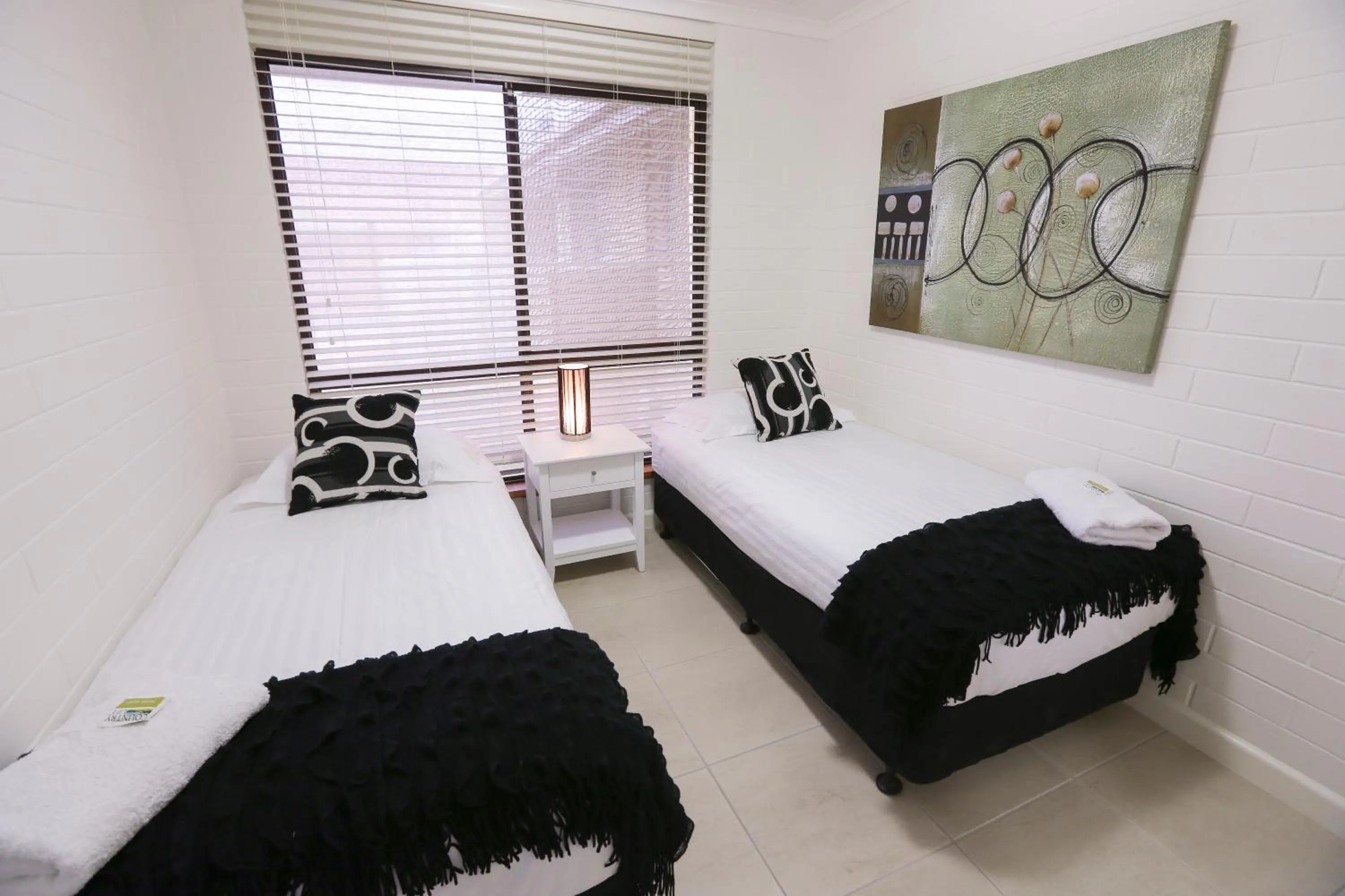 Bedroom, Bed in Mildura Holiday Villas