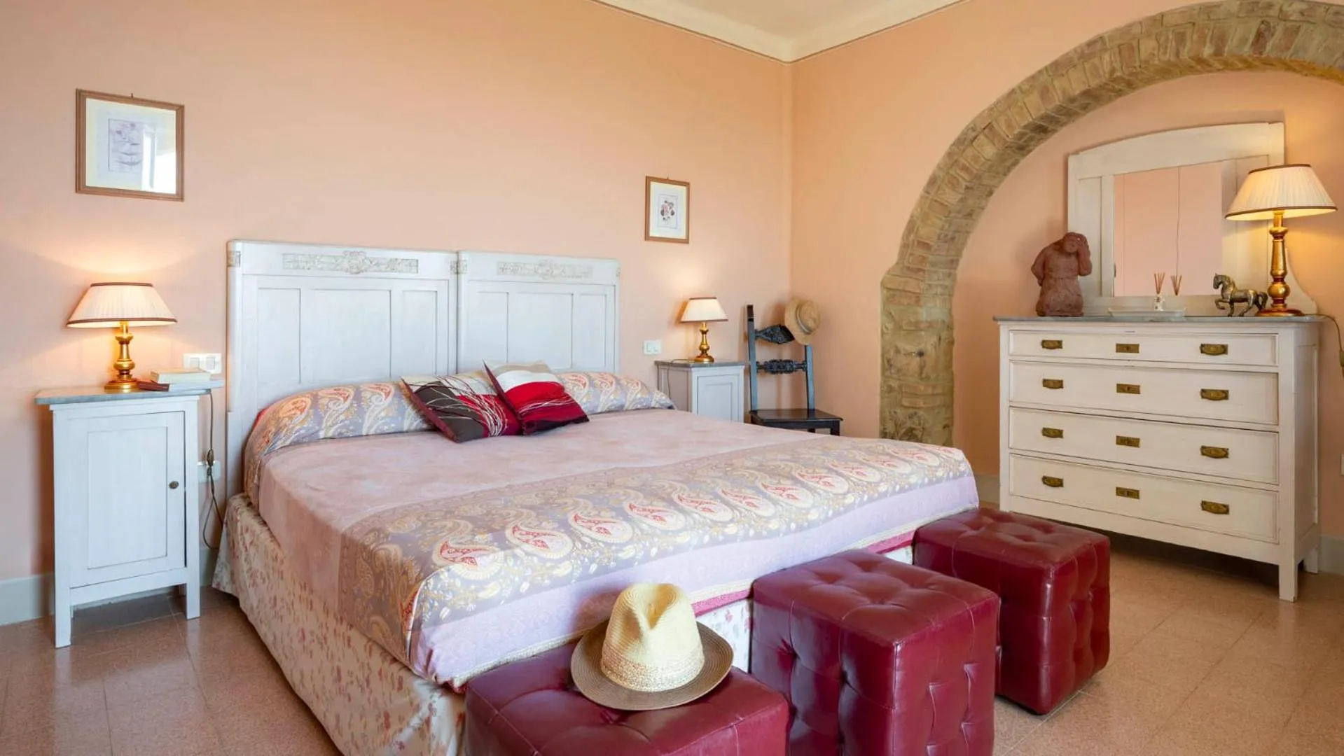 Bedroom, Bed in Tenuta il Sassone - Wine&Food
