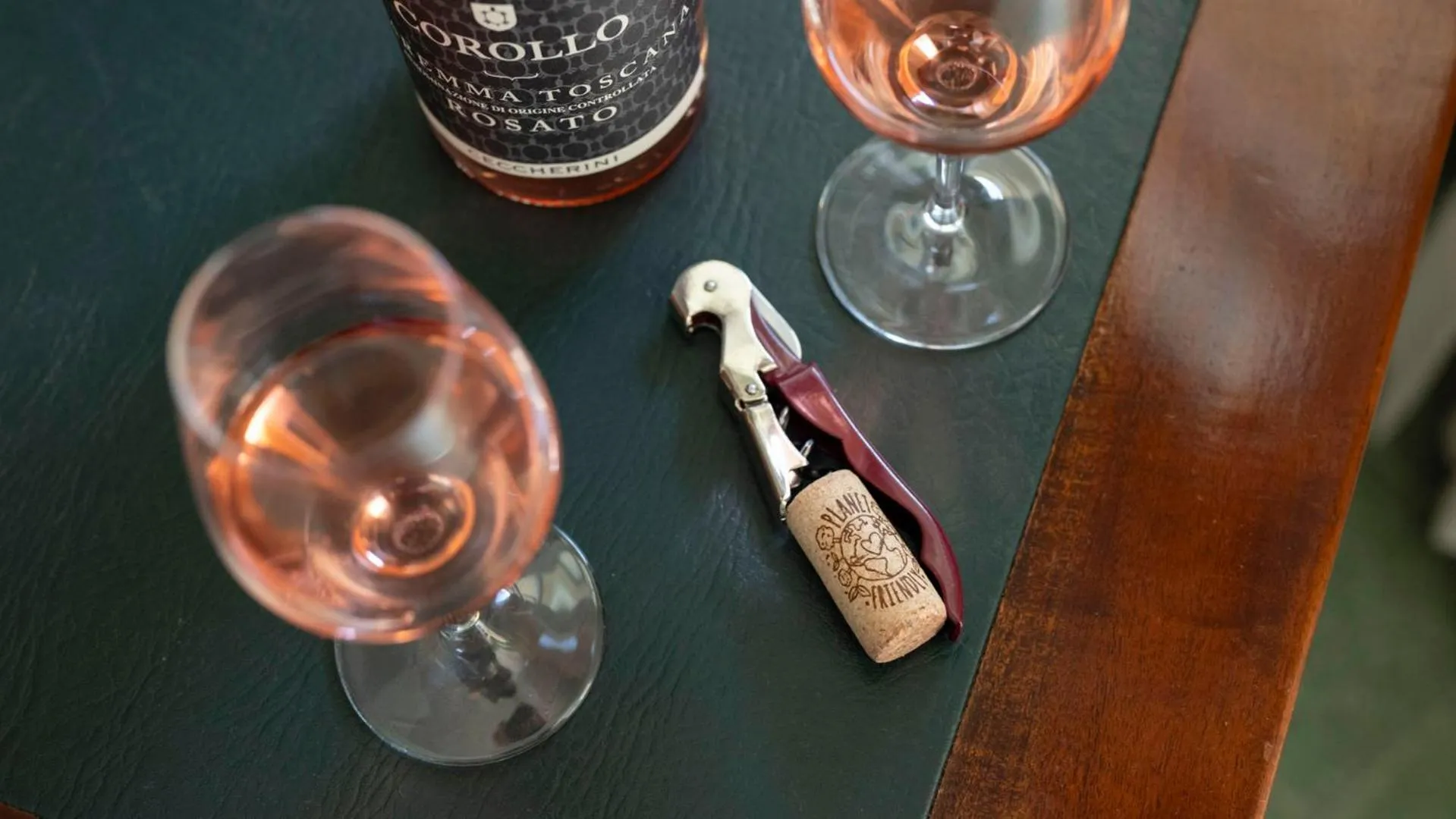 Decorative detail in Tenuta il Sassone - Wine&Food