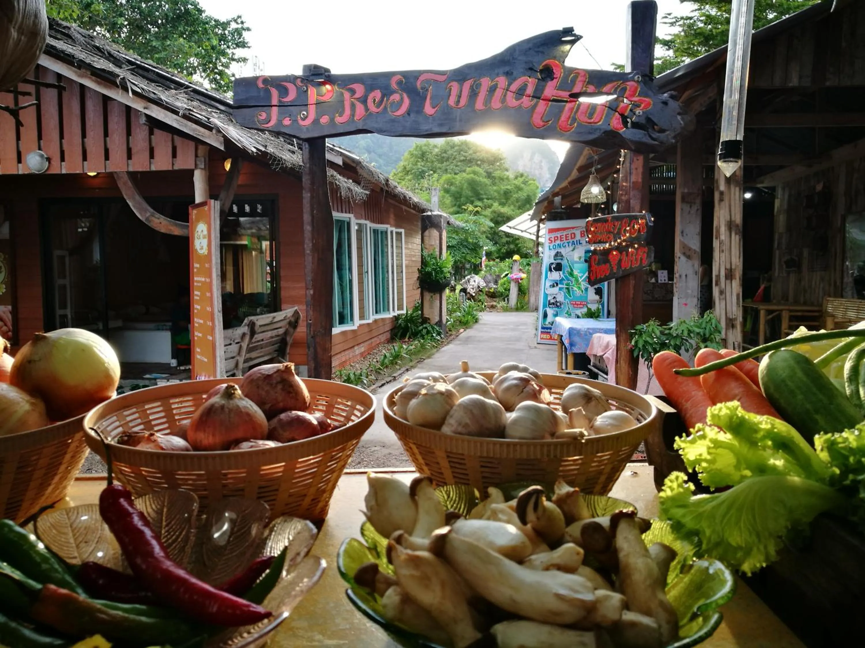 Facade/entrance in PP Red Tuna Hut