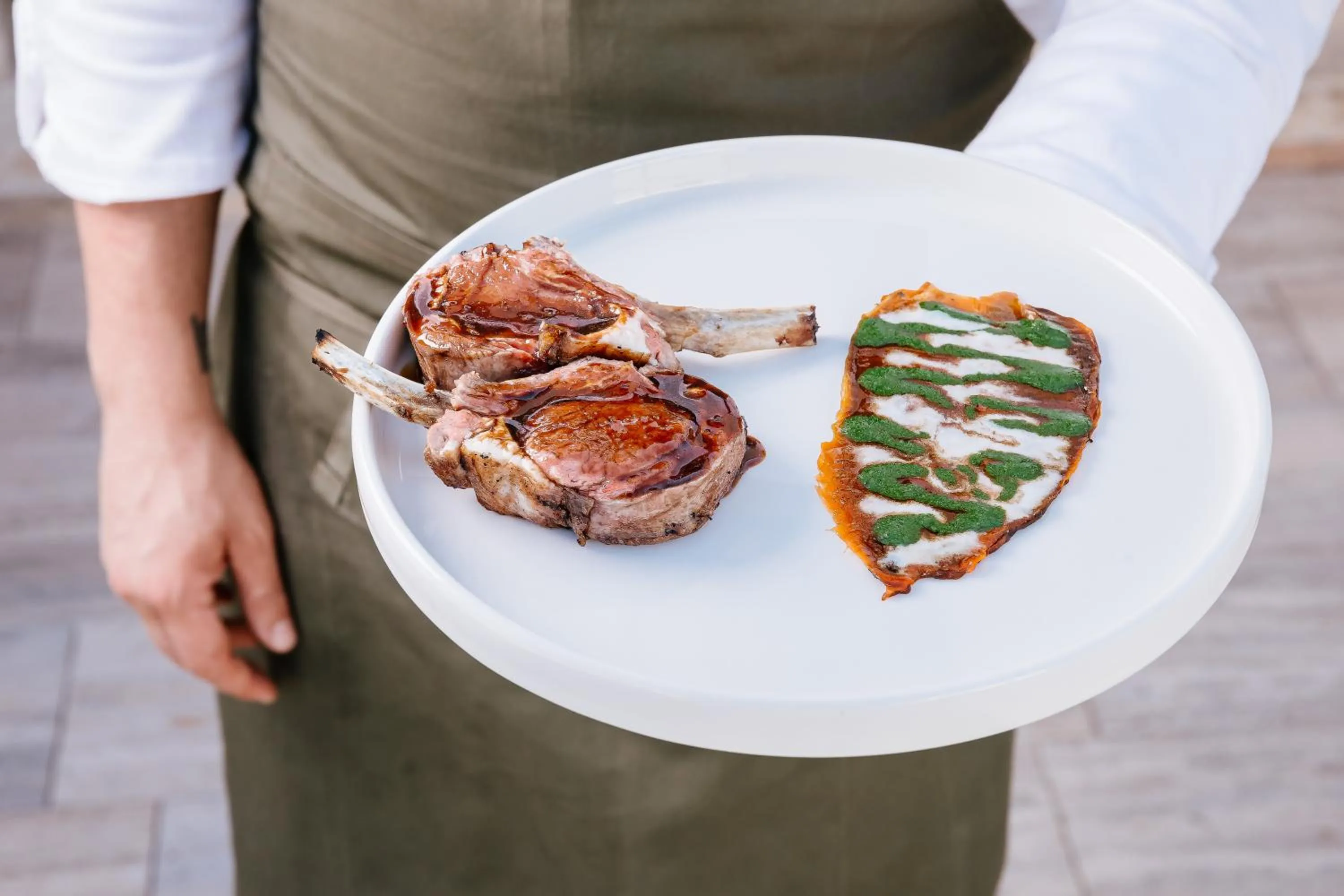 Restaurant/places to eat in Villa Corallo