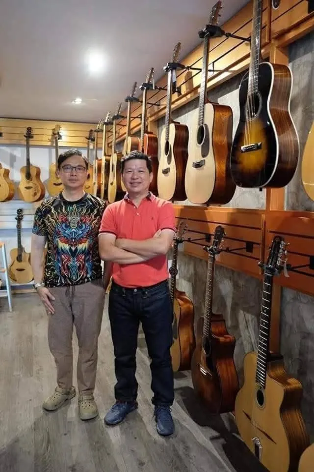 Boutique Poo-Yai Lee