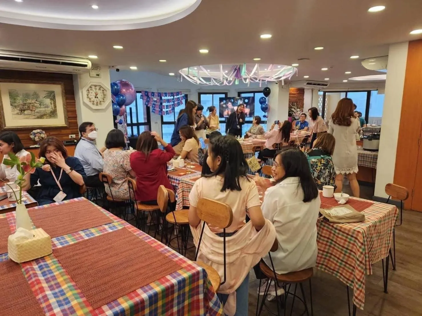 Boutique Poo-Yai Lee