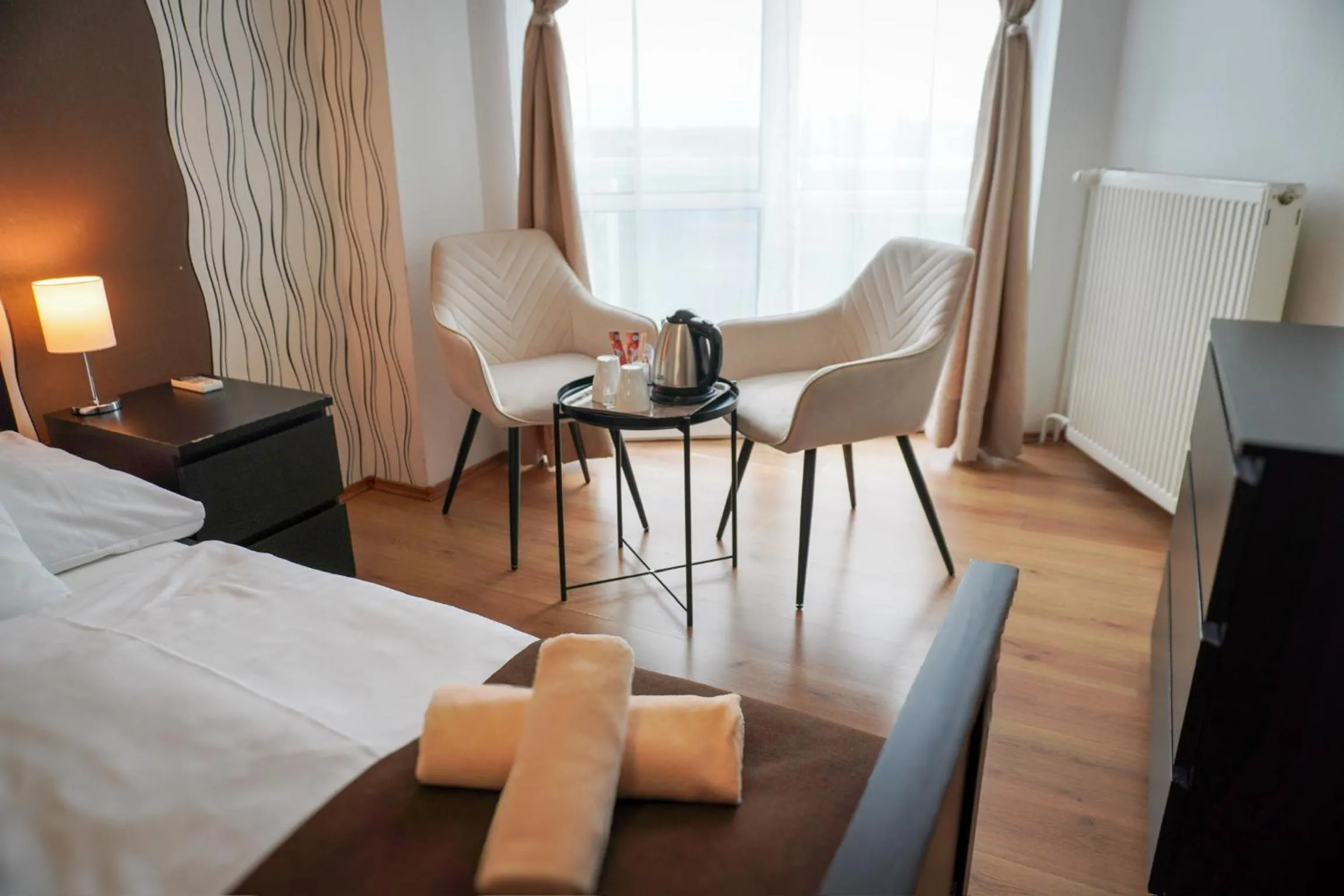 Photo of the whole room, Bed in Hotel Modena