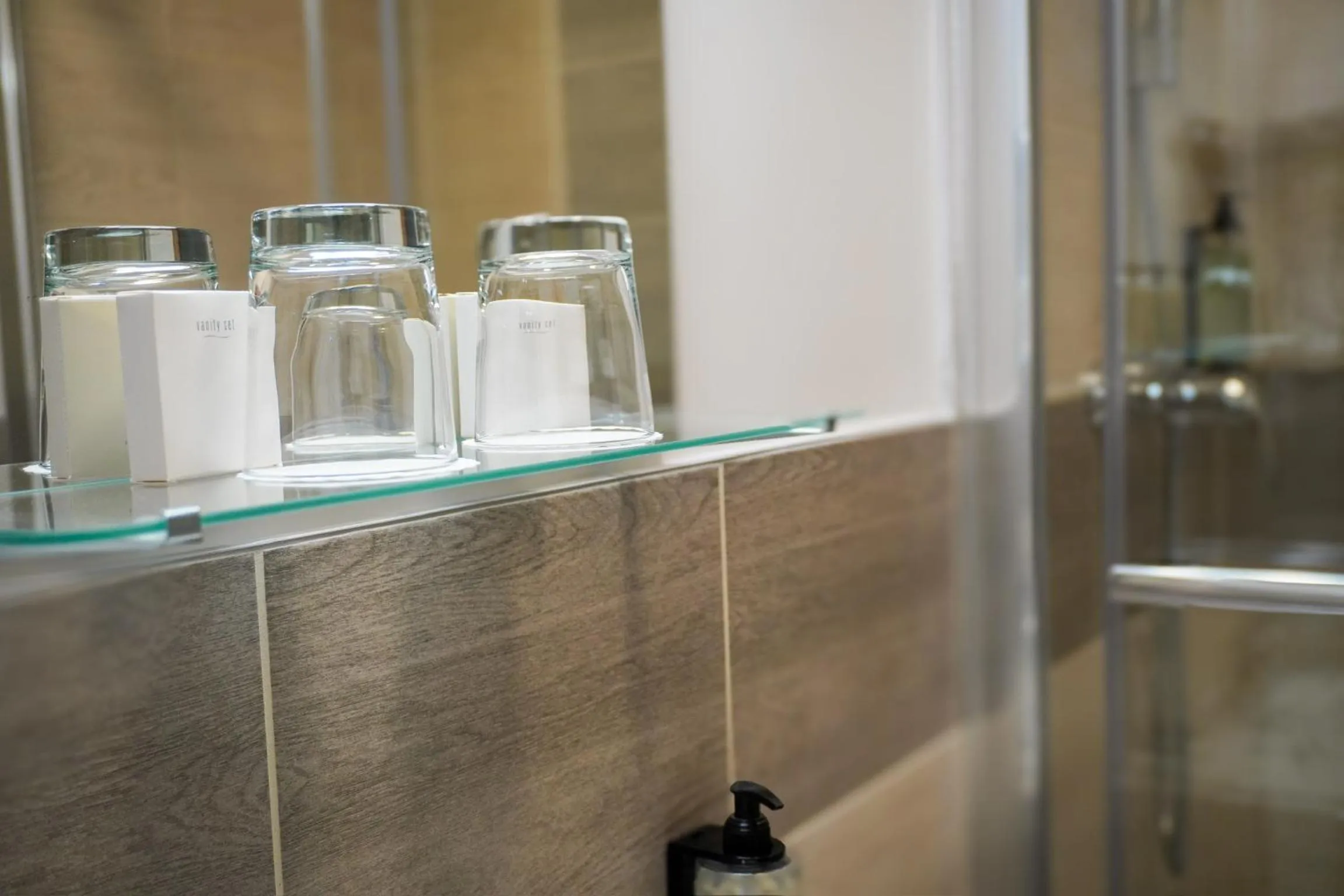 Bathroom in Hotel Modena