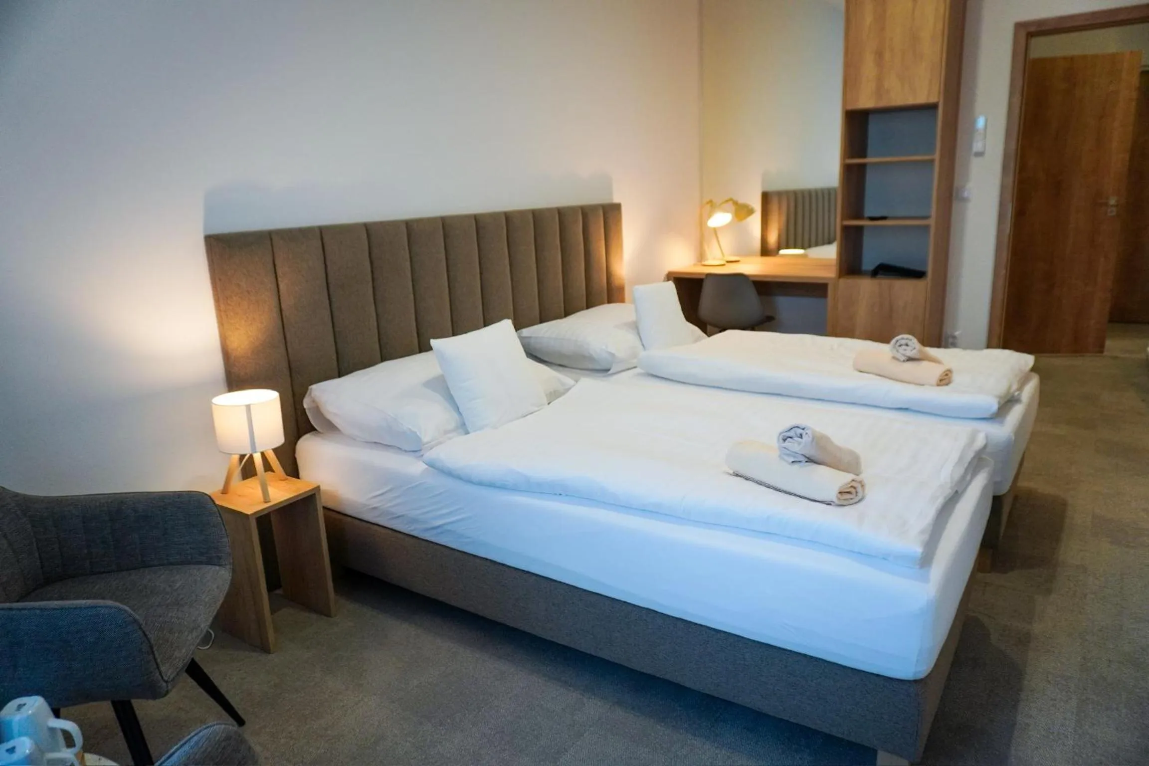 Photo of the whole room, Bed in Hotel Modena