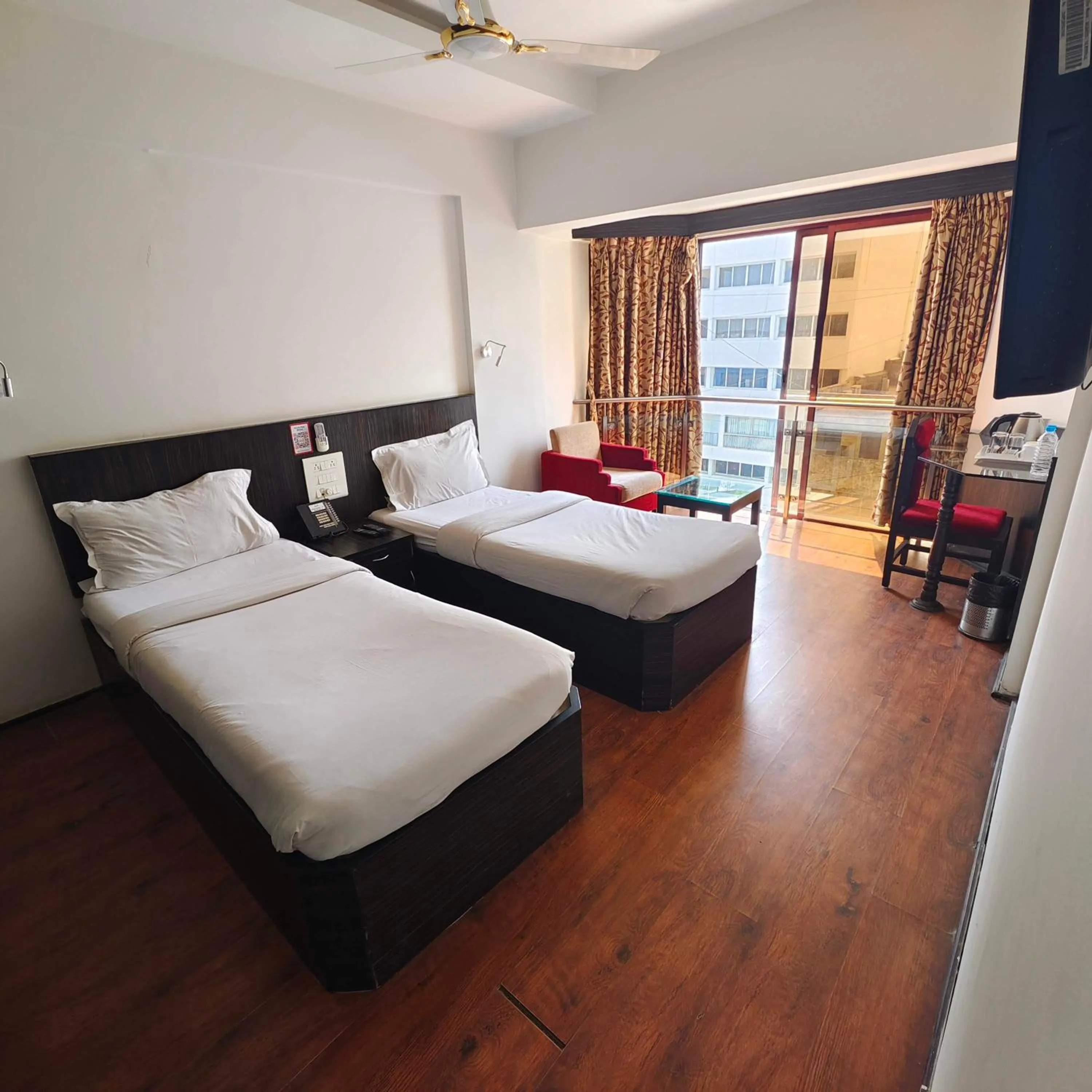 City view, Bed in The Oasis