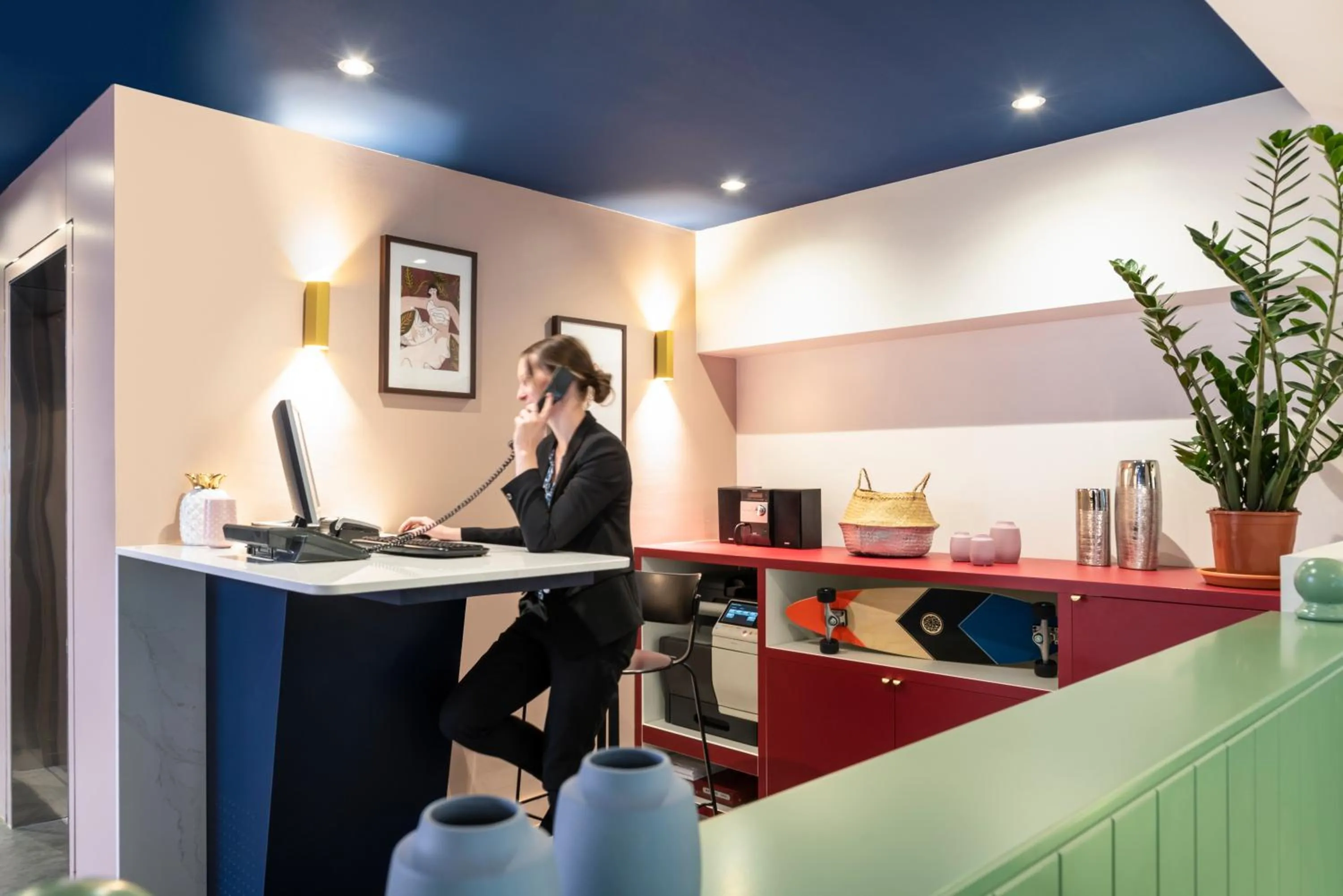 Lobby or reception in Aparthotel Adagio Paris Haussmann Champs Elysées