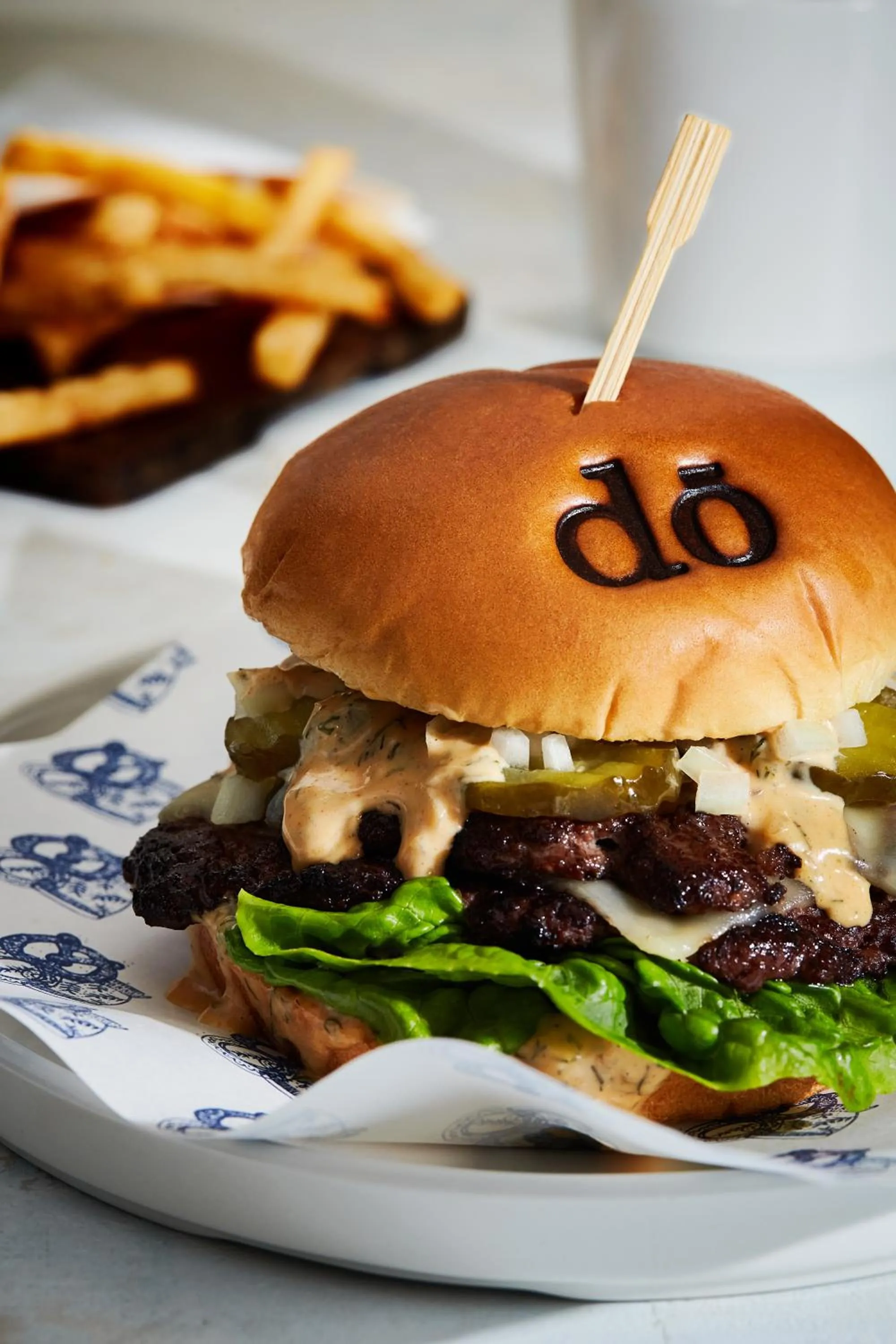 Restaurant/places to eat in Haven Hotel Rotterdam, Curio Collection by Hilton