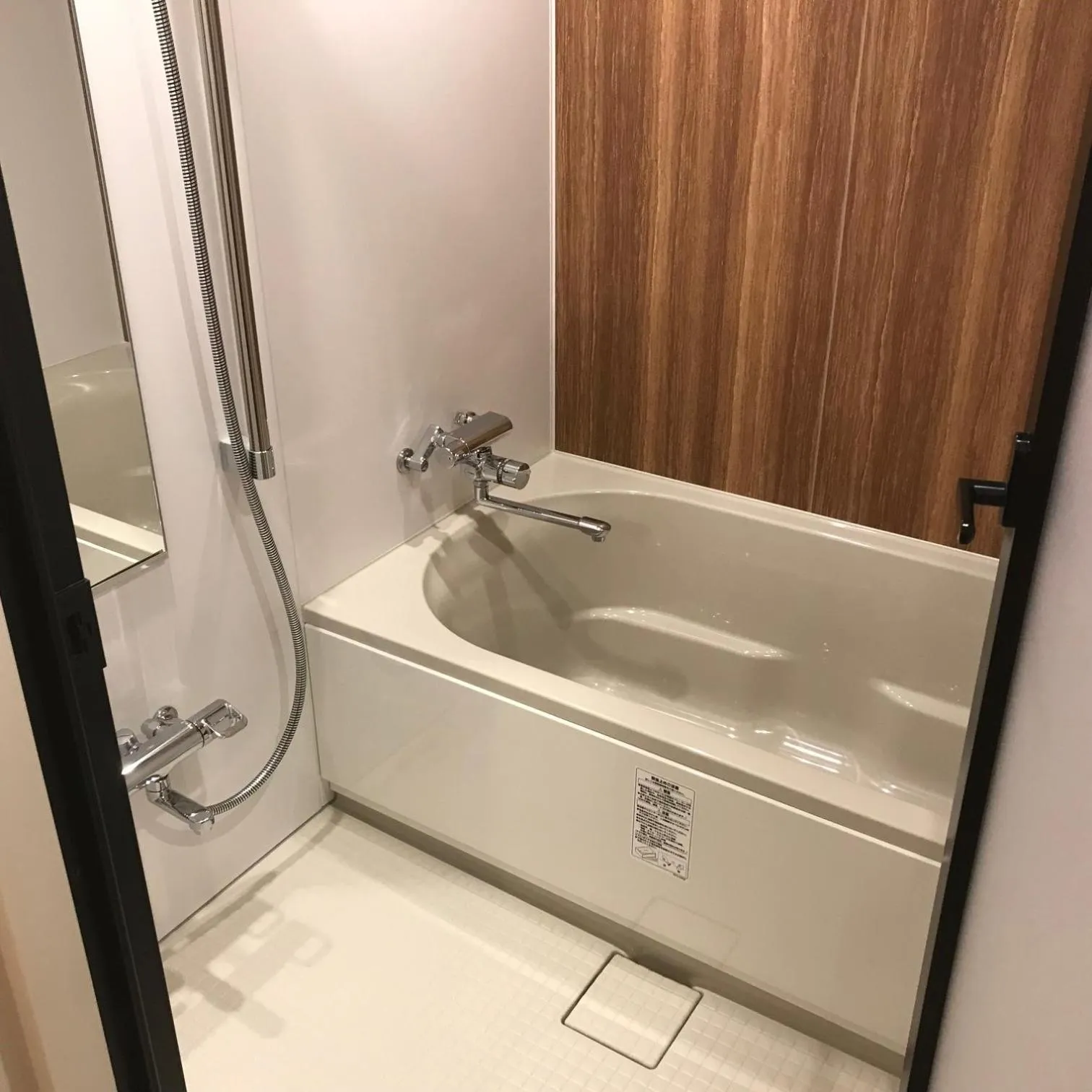 Bathroom in cinnamon hotel