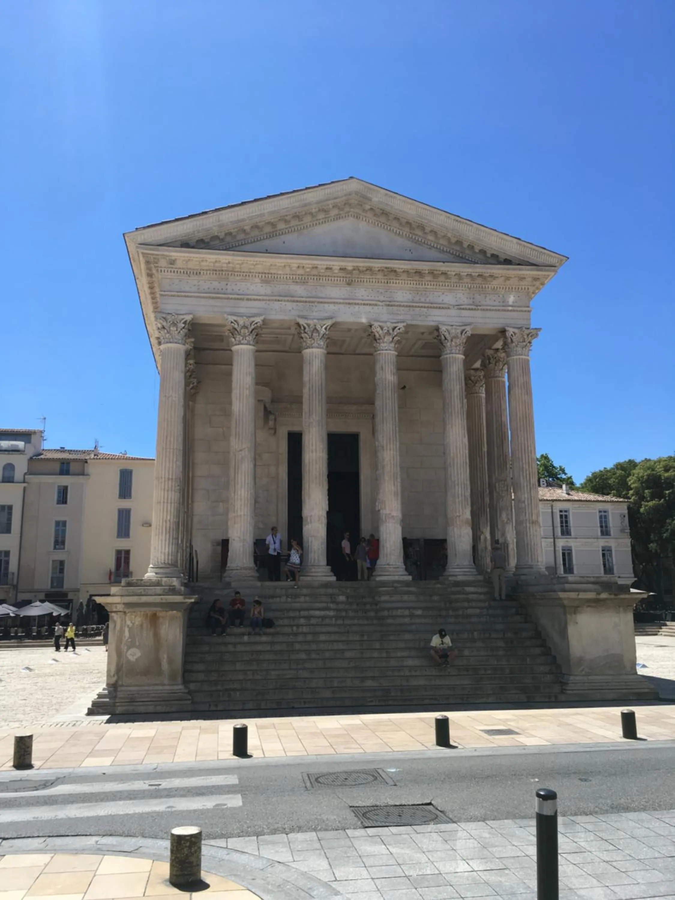 Property building in La Chambre Haute et son jardin dans les hauteurs de Nîmes