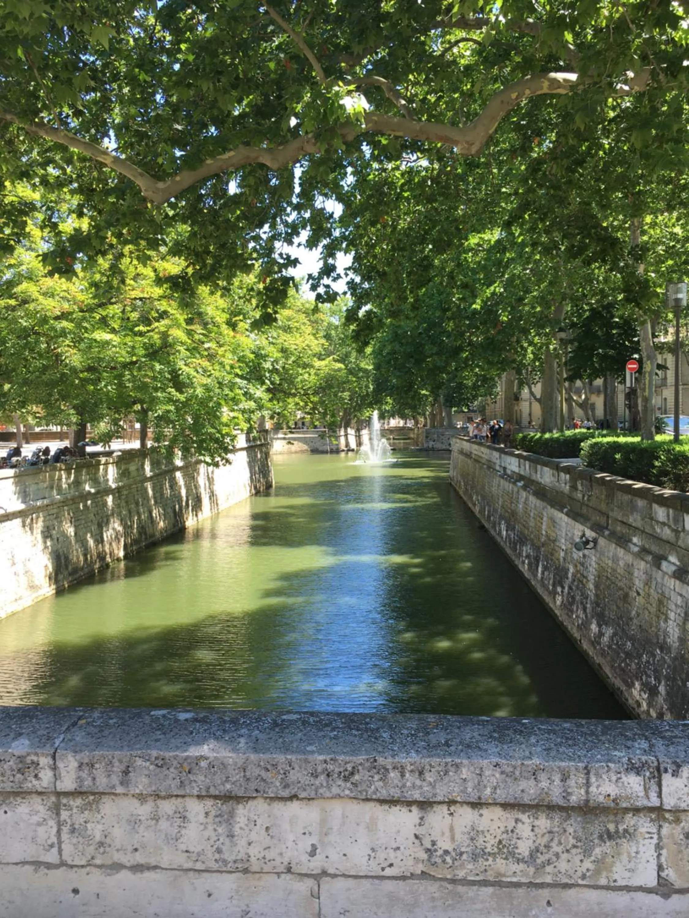 Property building in La Chambre Haute et son jardin dans les hauteurs de Nîmes