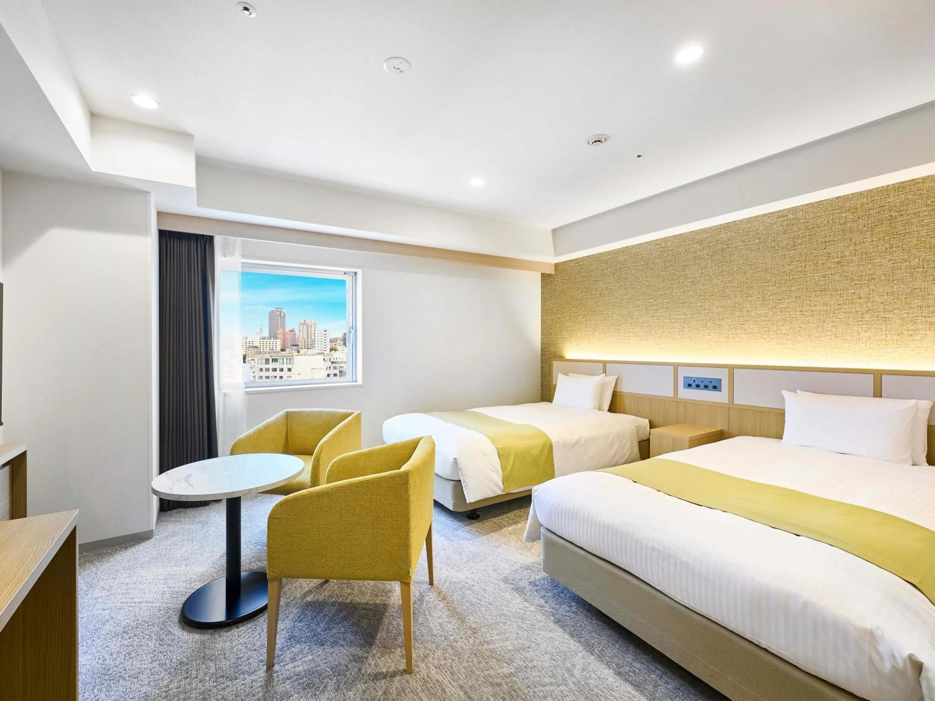 Bed in Daiwa Roynet Hotel Naha Kokusaidori