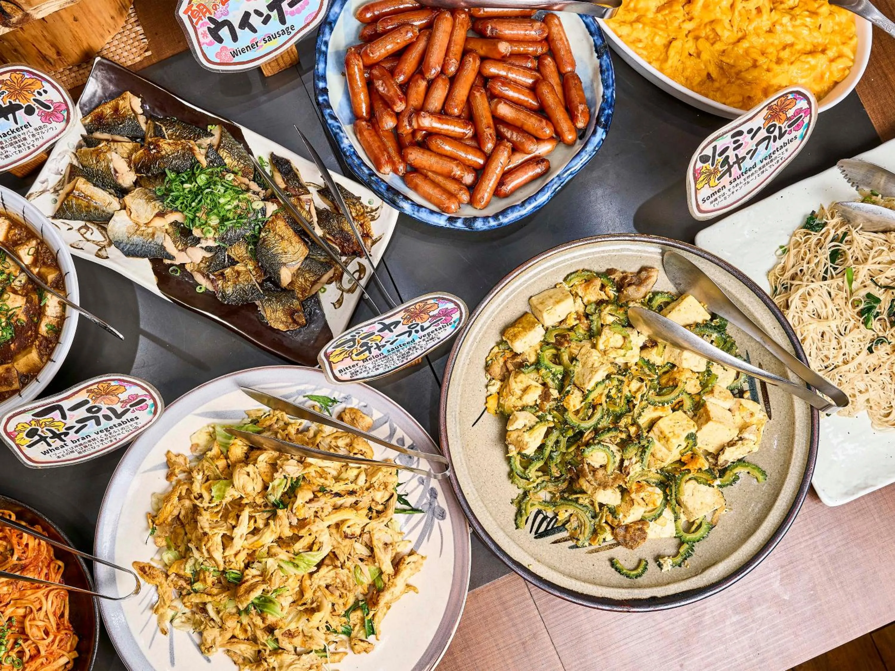 Restaurant/places to eat in Daiwa Roynet Hotel Naha Kokusaidori