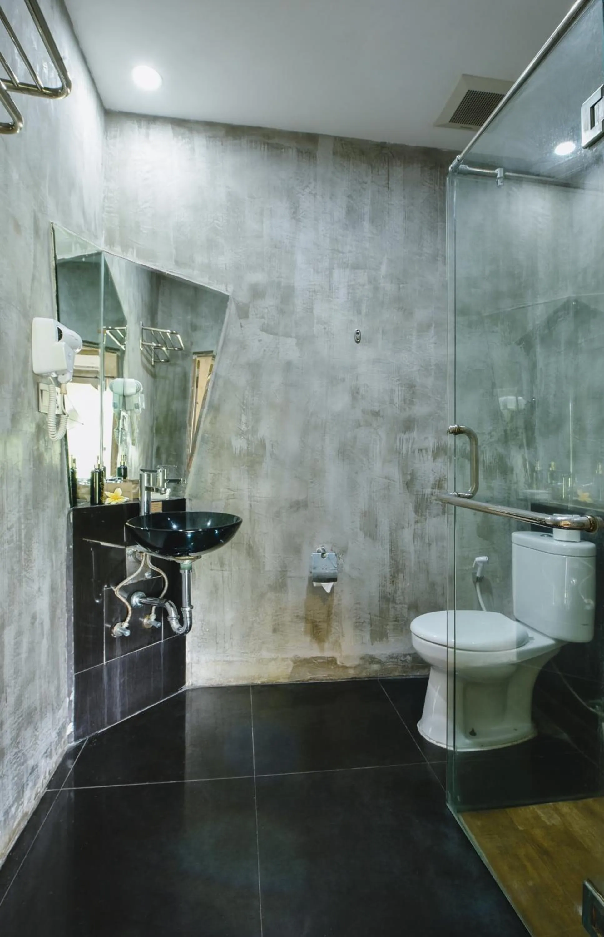 Bathroom in Bali Breezz Hotel