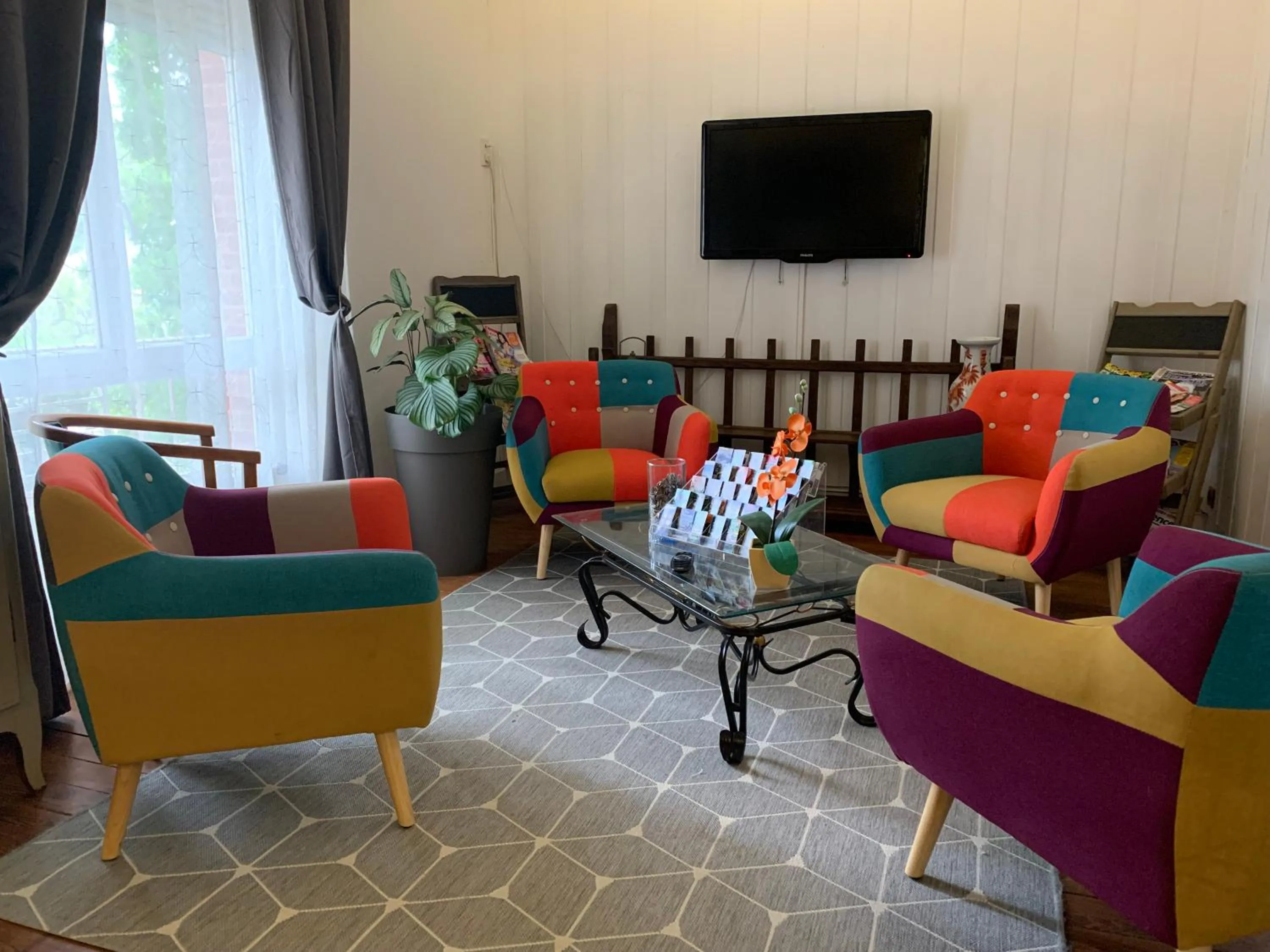 Property building in Les Camelias