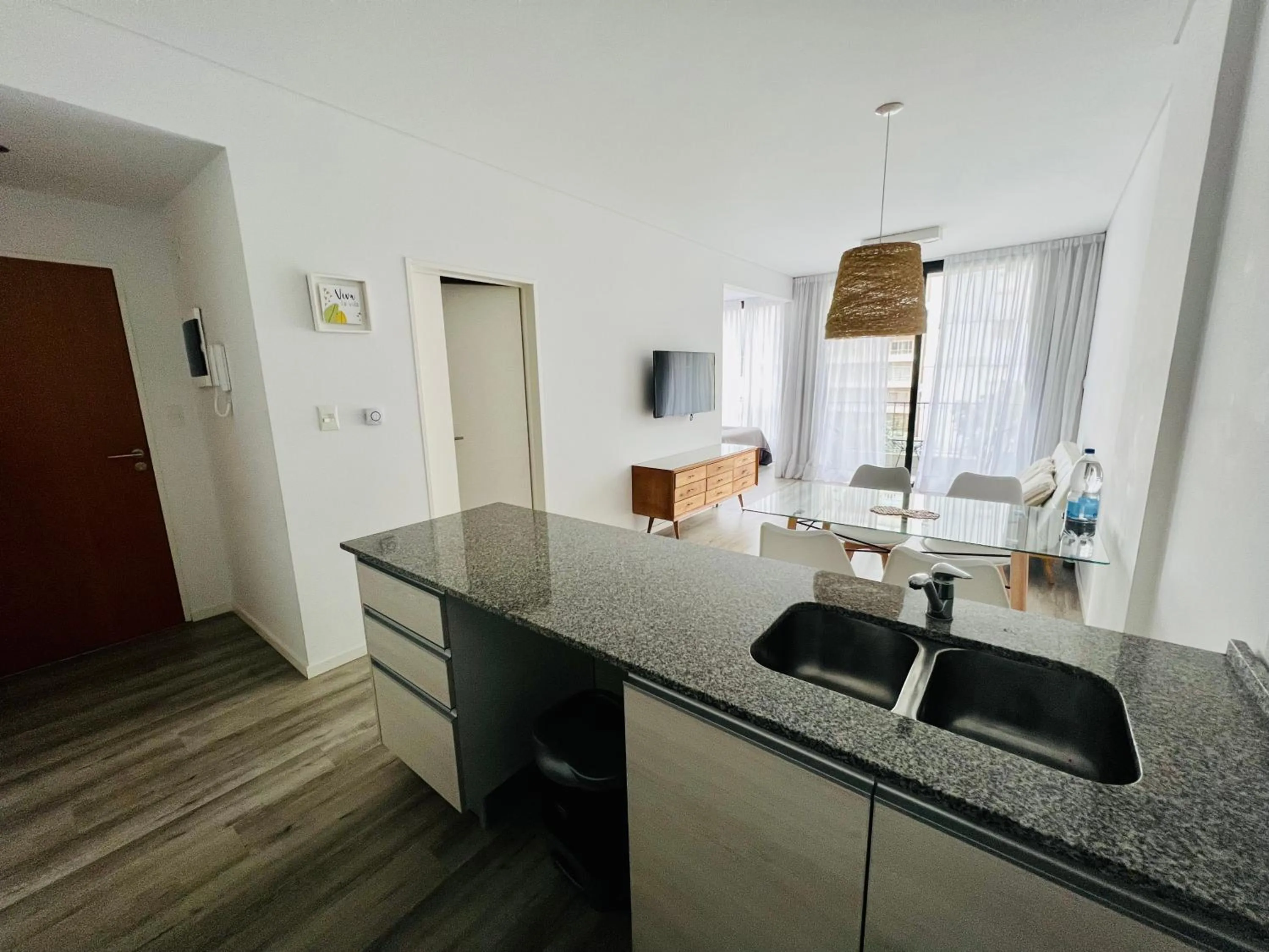 Kitchen or kitchenette in Monroe Suites